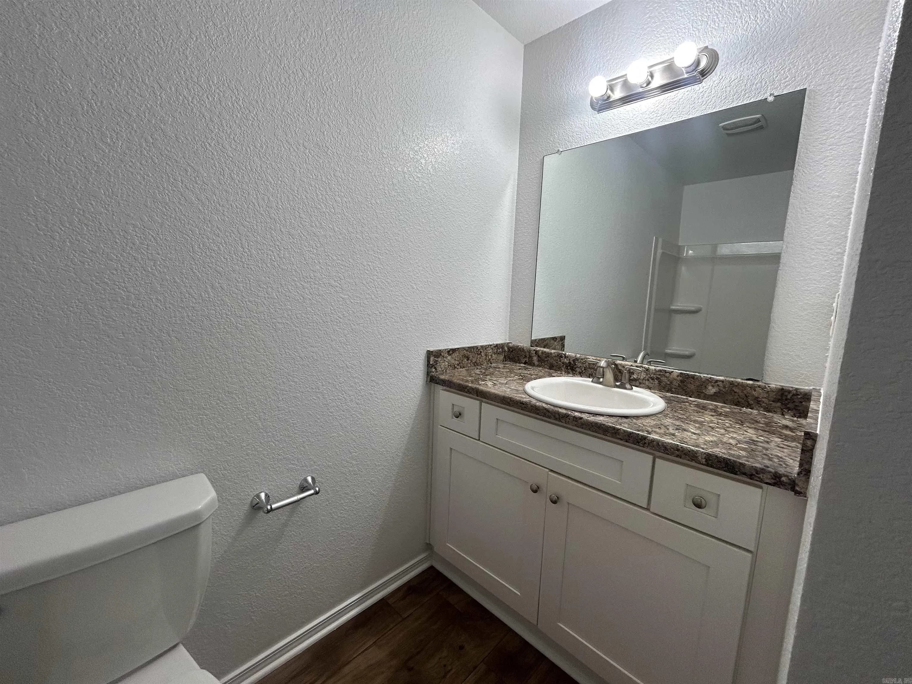 Property at 4016  Buckthorn - Image 9