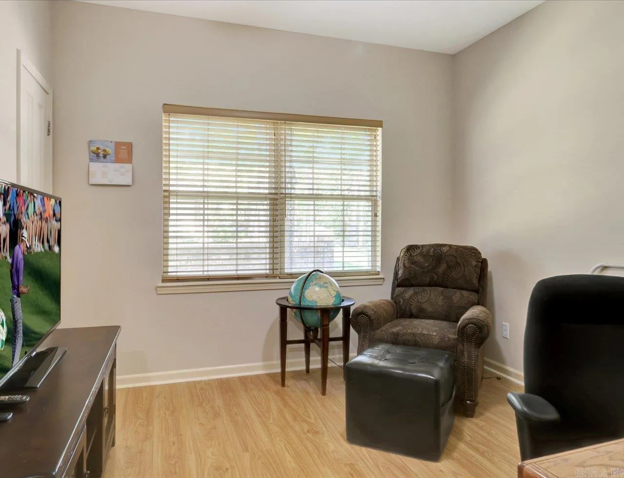 Property at 105  Casper - Image 32
