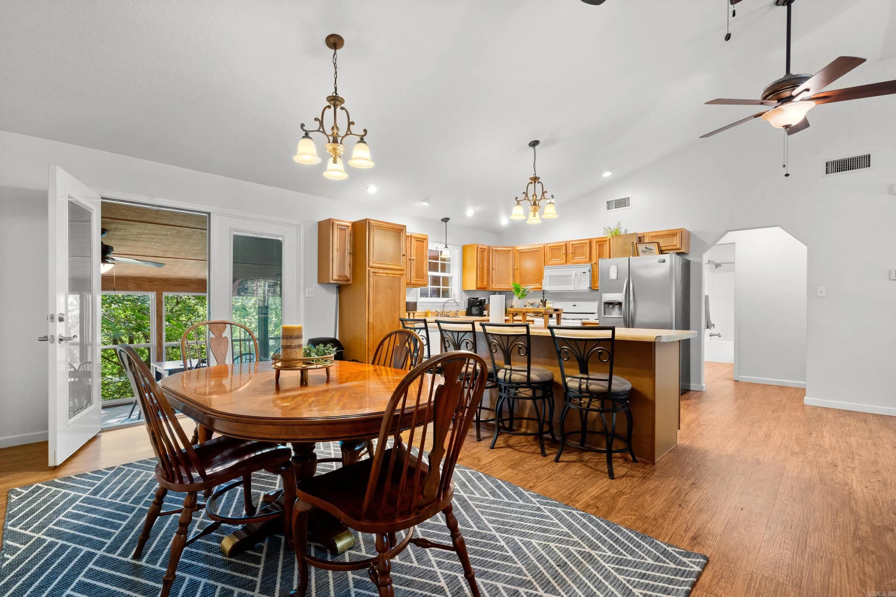 Property at 67  Delton mccauley - Image 16