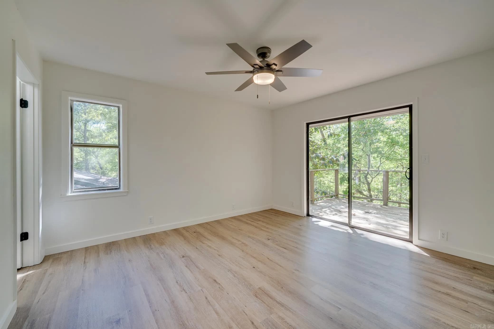 Property at 4  Helena - Image 14