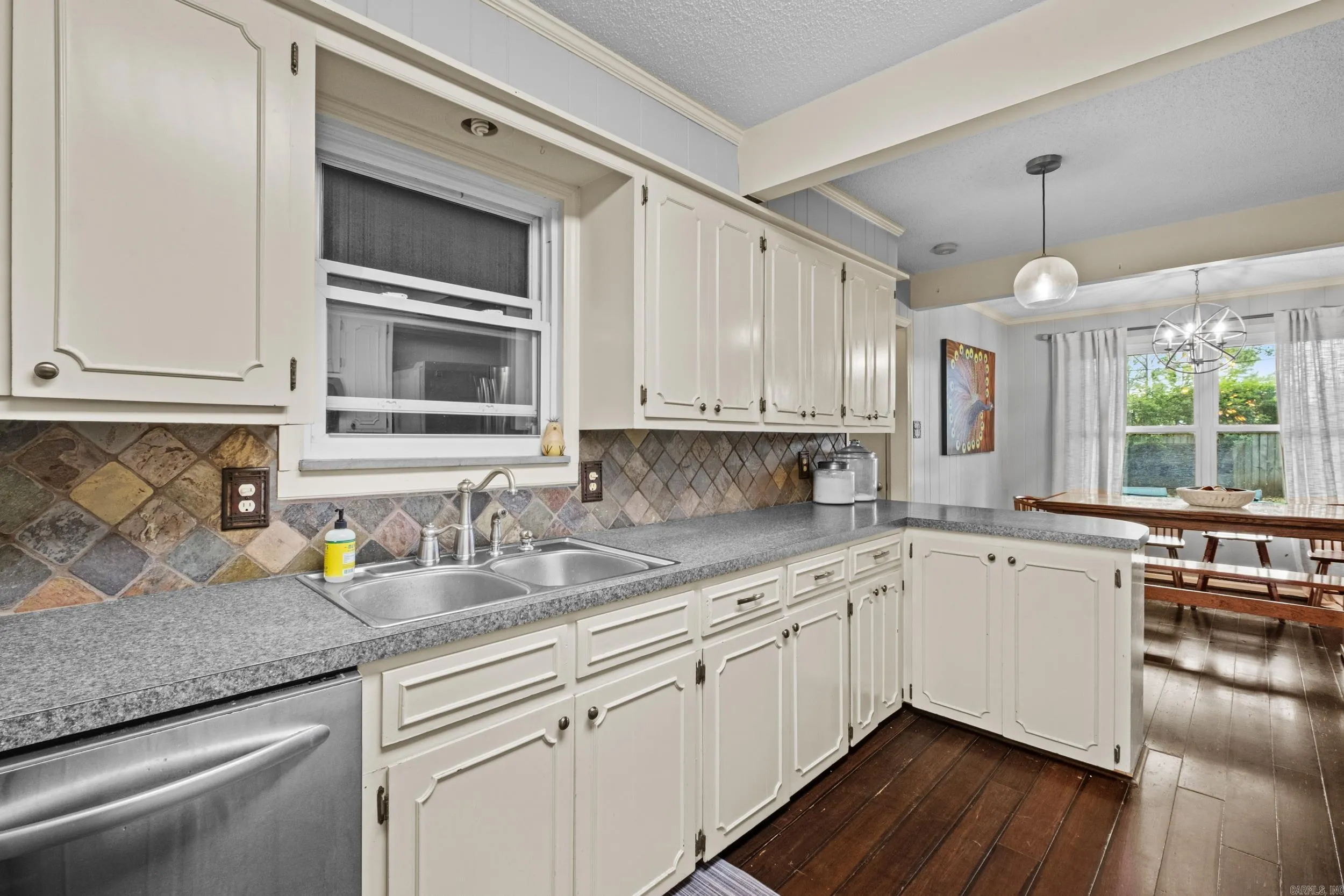 Property at 42  Desoto - Image 17