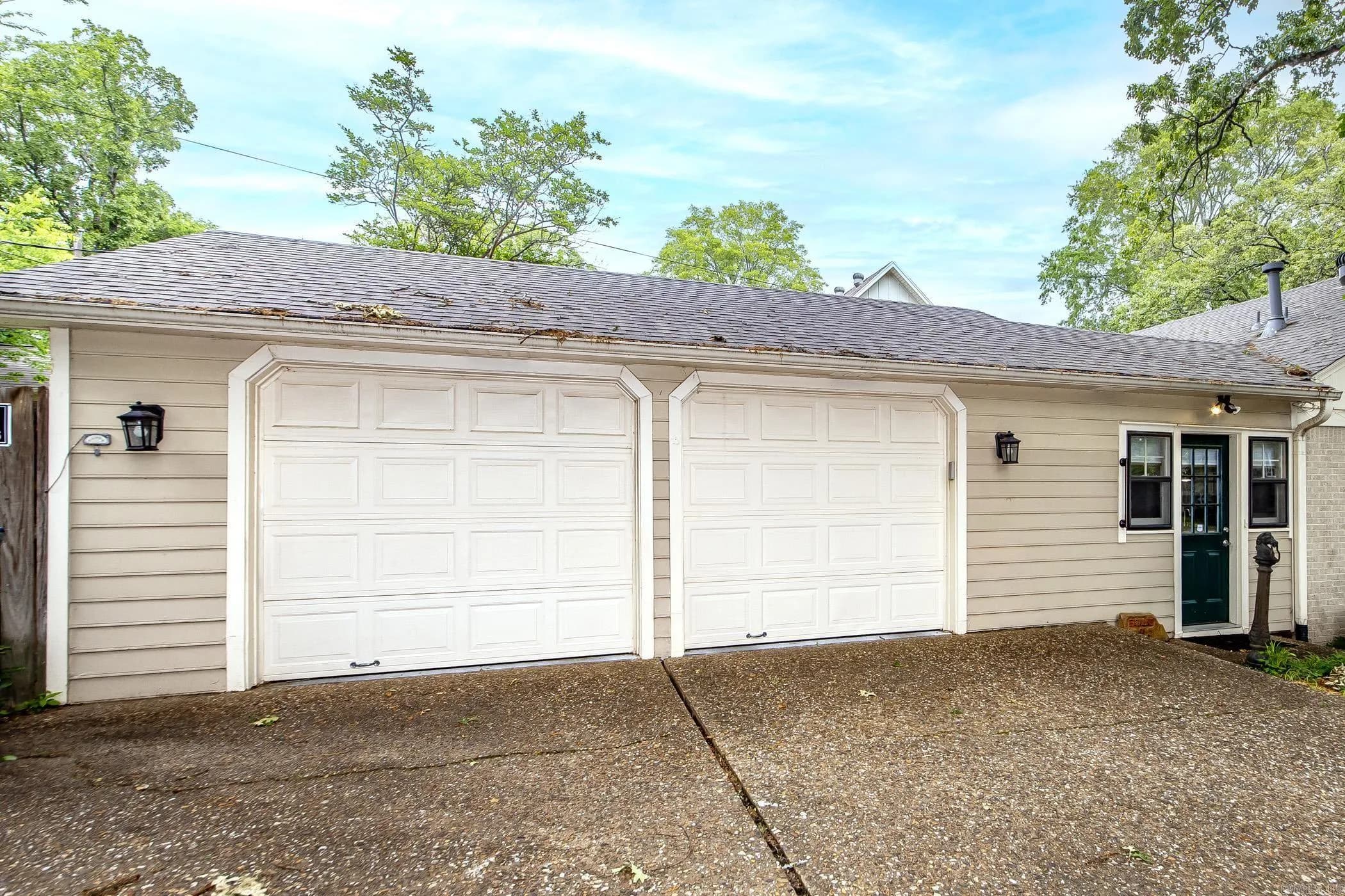 Property at 2800 N Pierce - Image 7