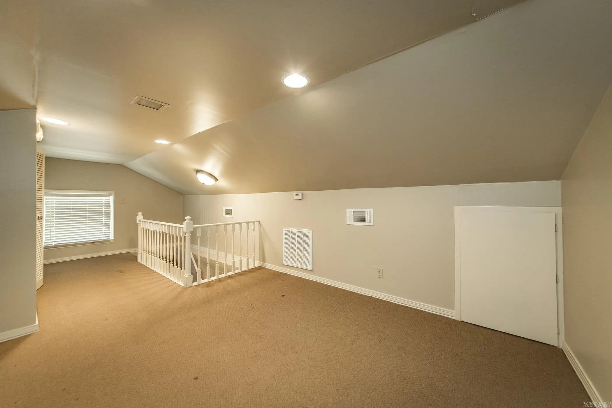Property at 2800 N Pierce - Image 36