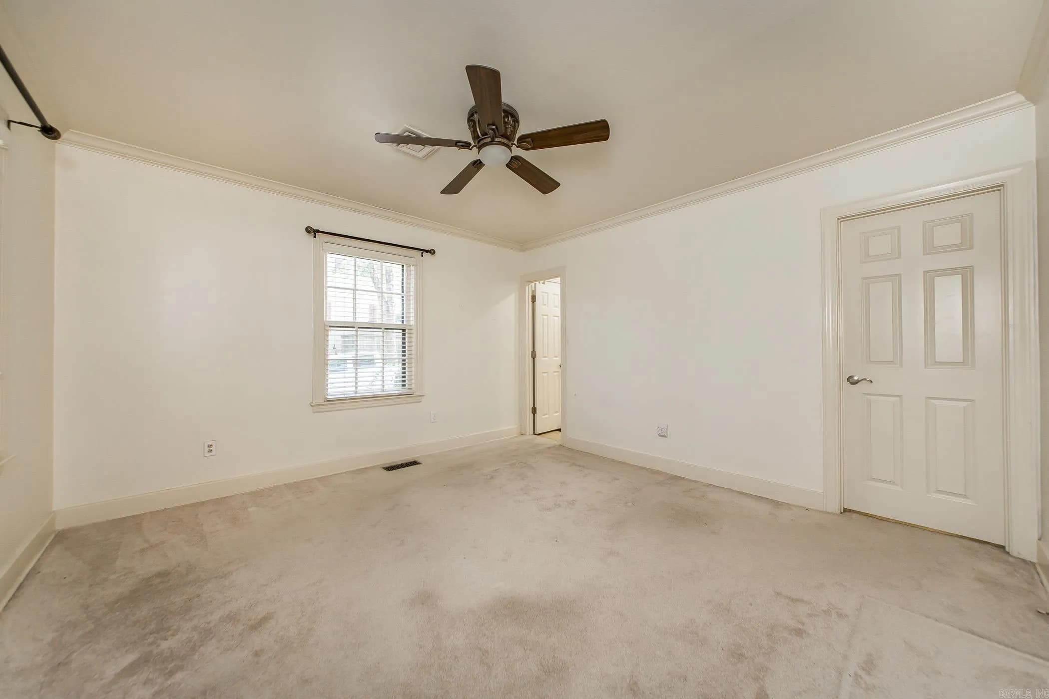 Property at 2800 N Pierce - Image 20