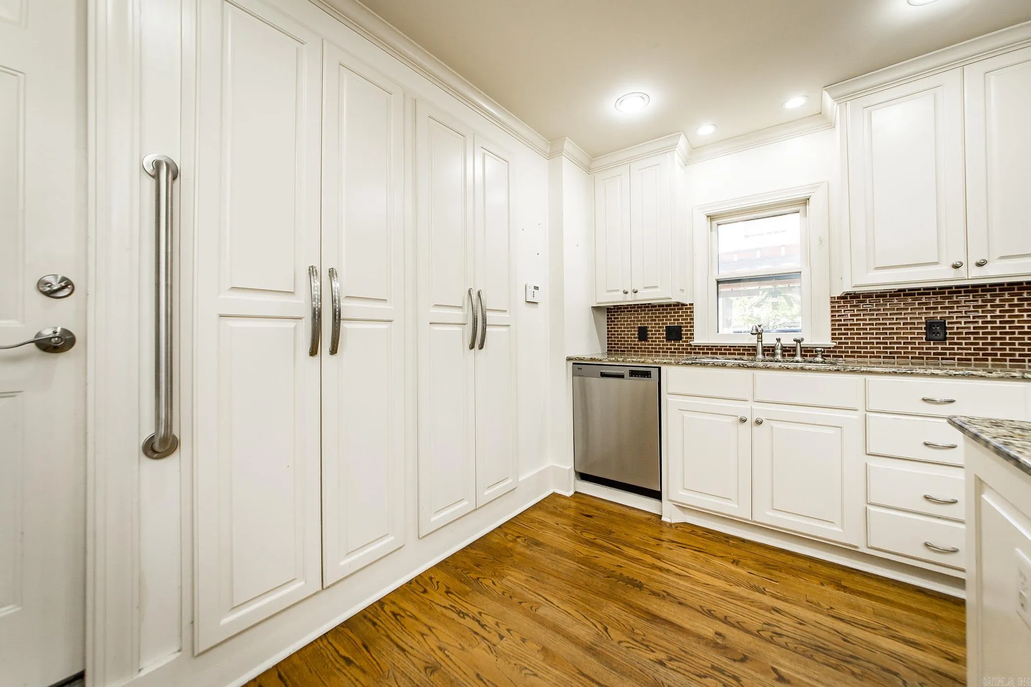 Property at 2800 N Pierce - Image 13