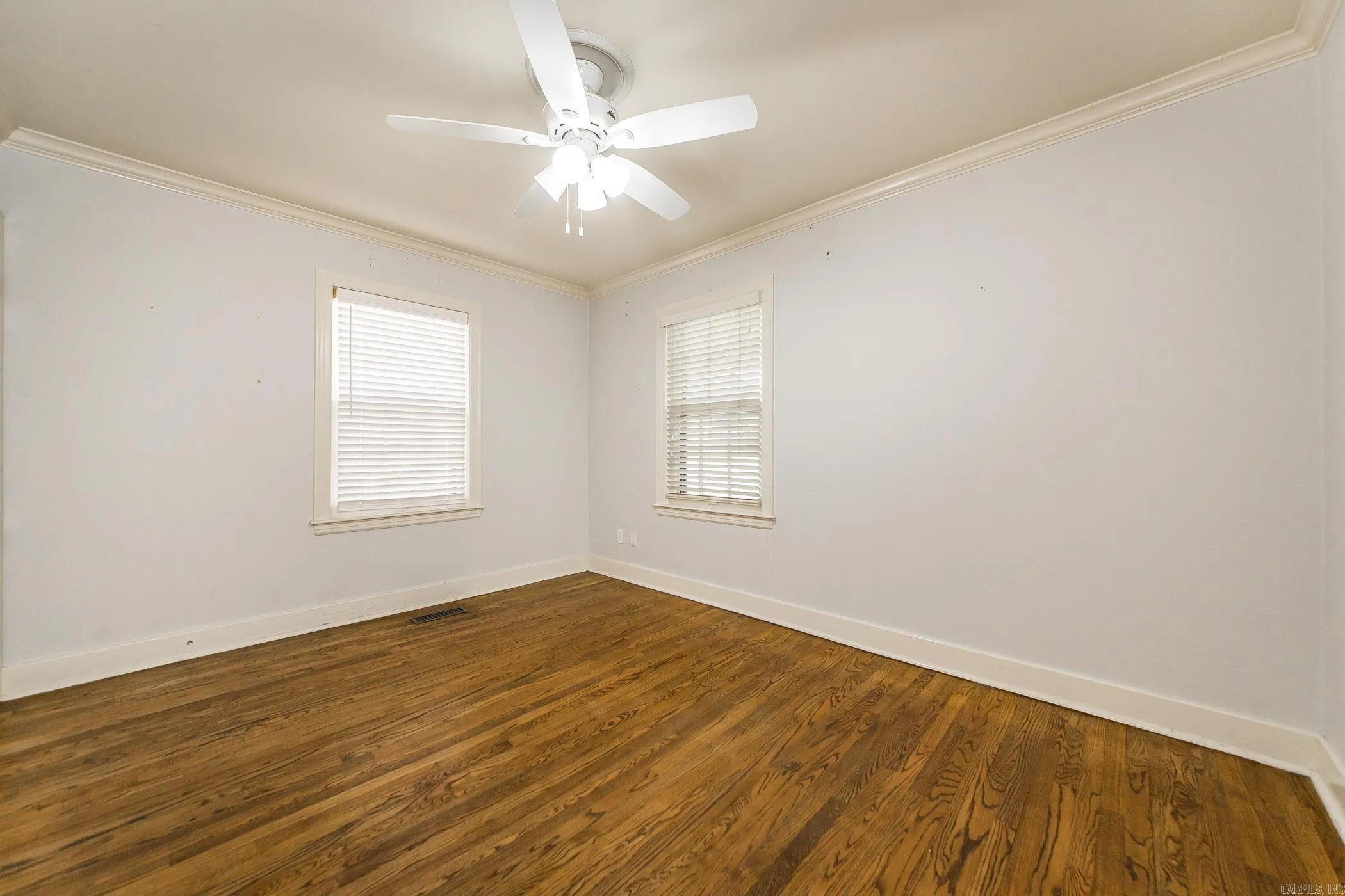 Property at 2800 N Pierce - Image 26