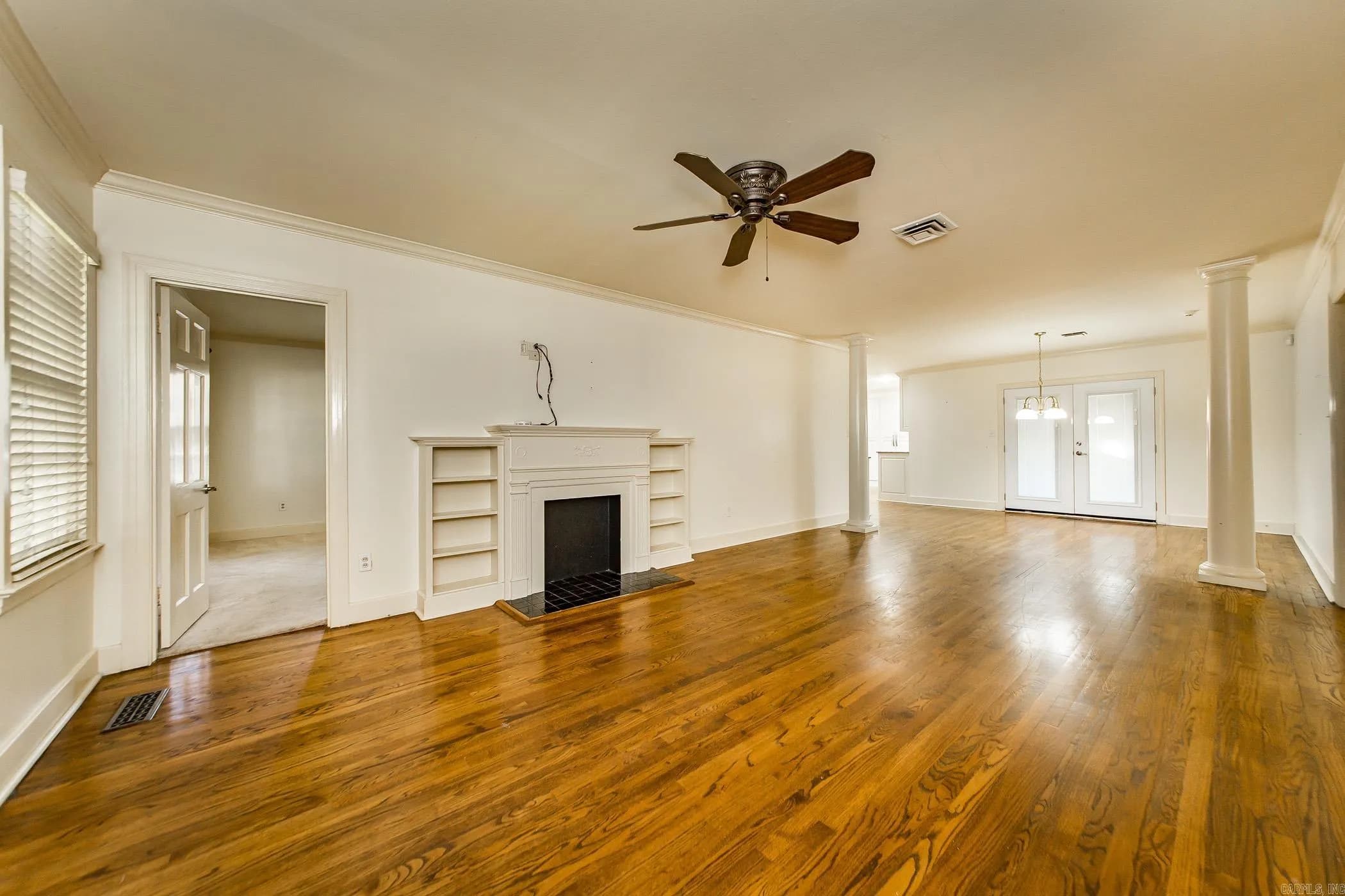 Property at 2800 N Pierce - Image 8