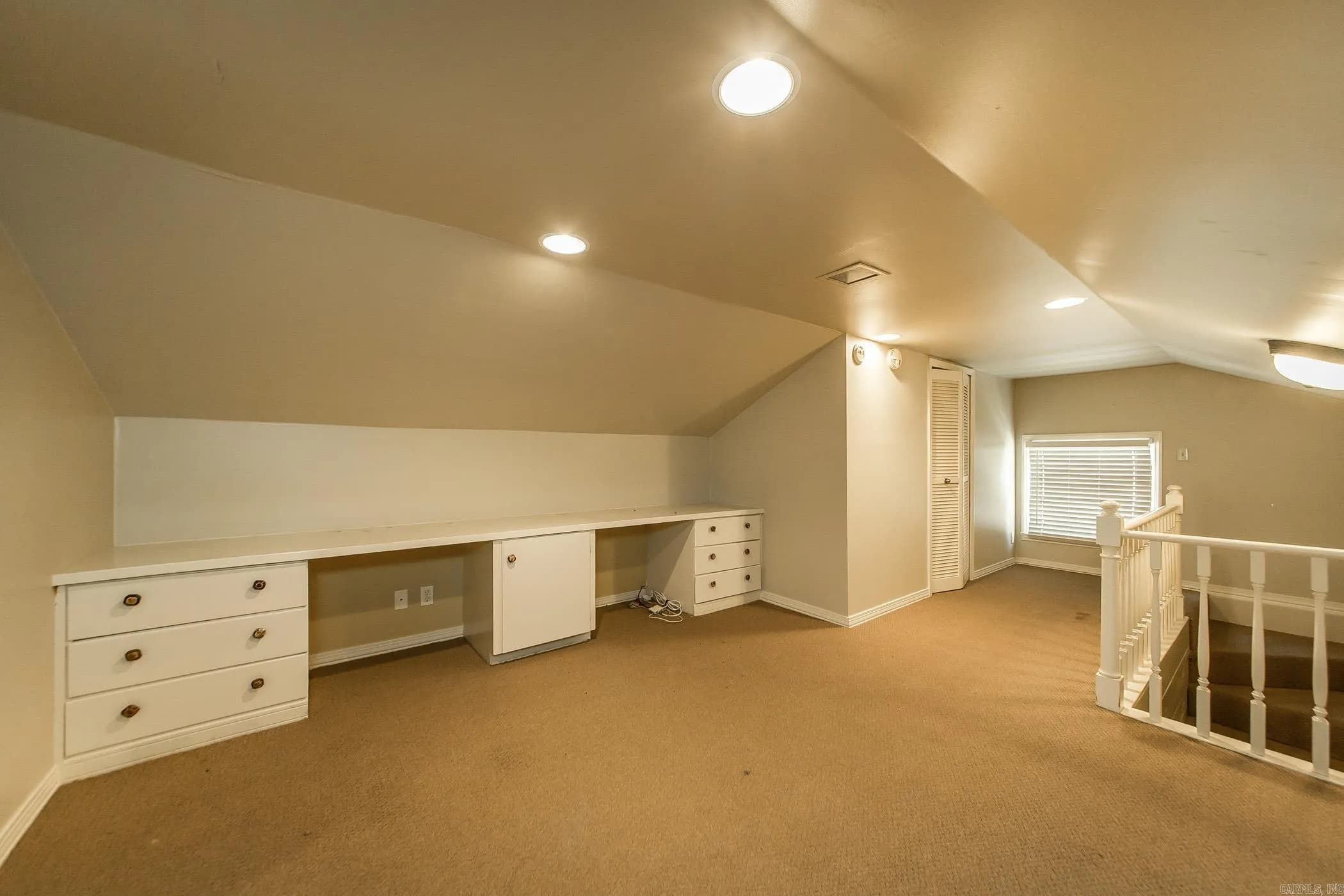 Property at 2800 N Pierce - Image 32