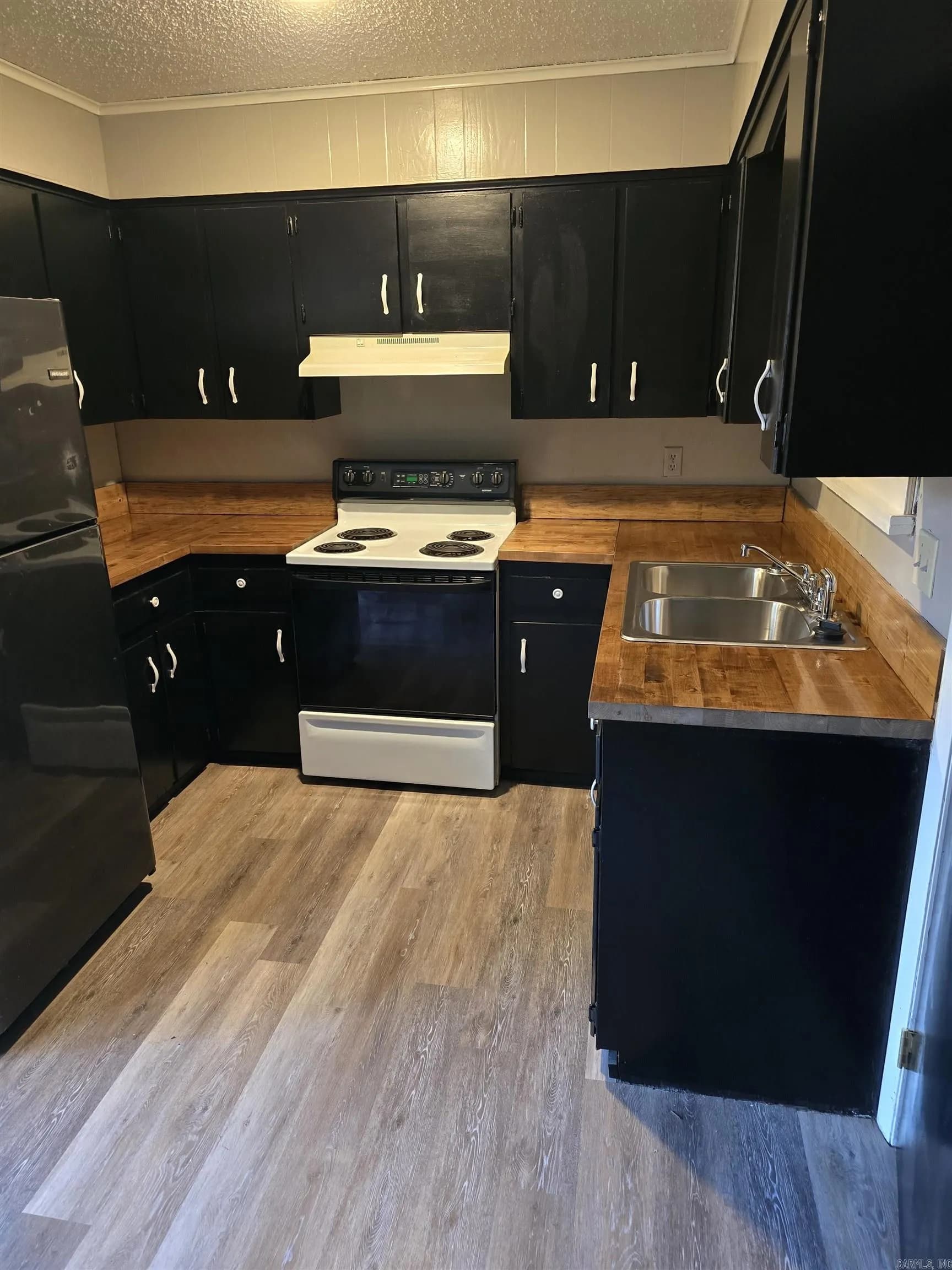 Property at 11015  Charlotte - Image 1
