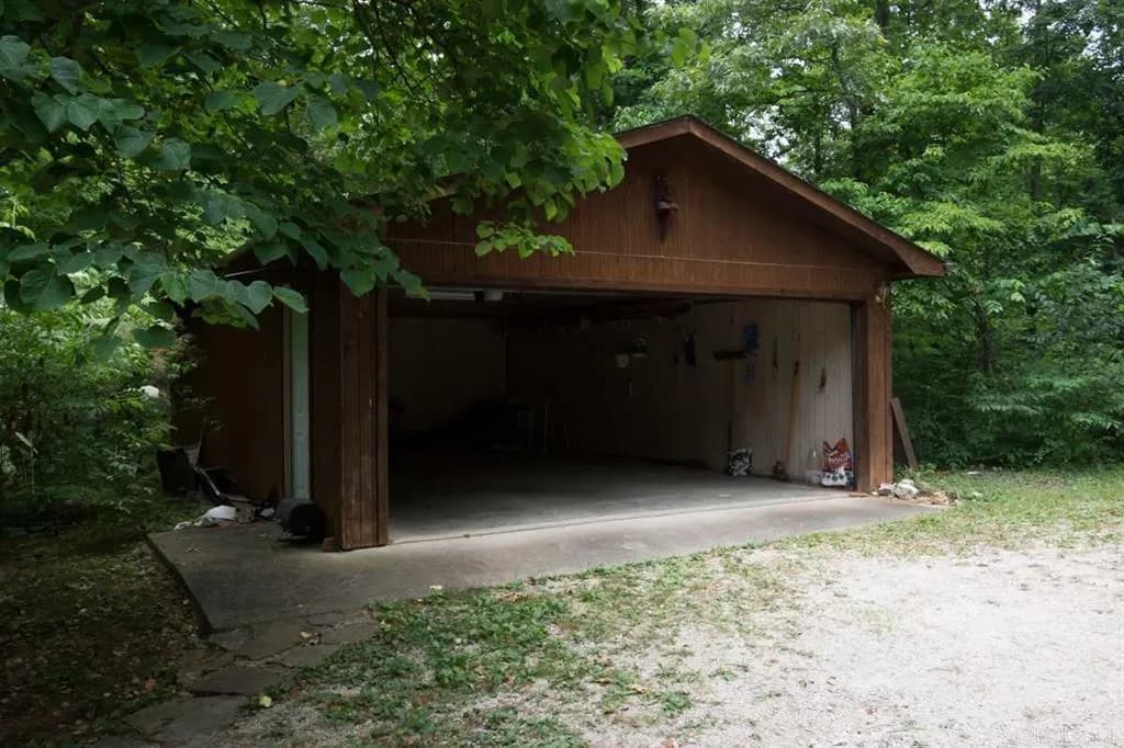 Property at 259  Pine crest - Image 21