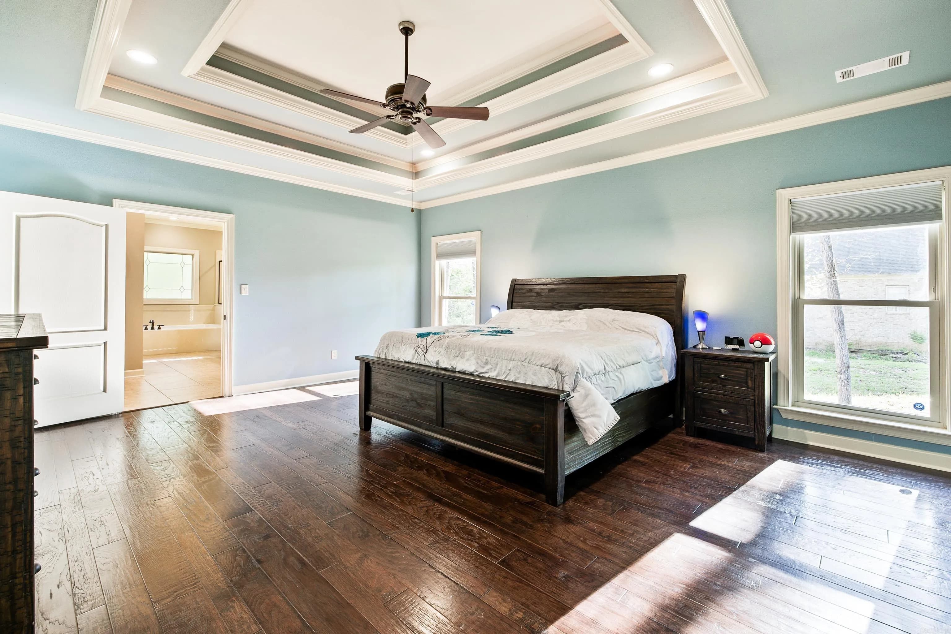 Property at 5410  Lexington - Image 24