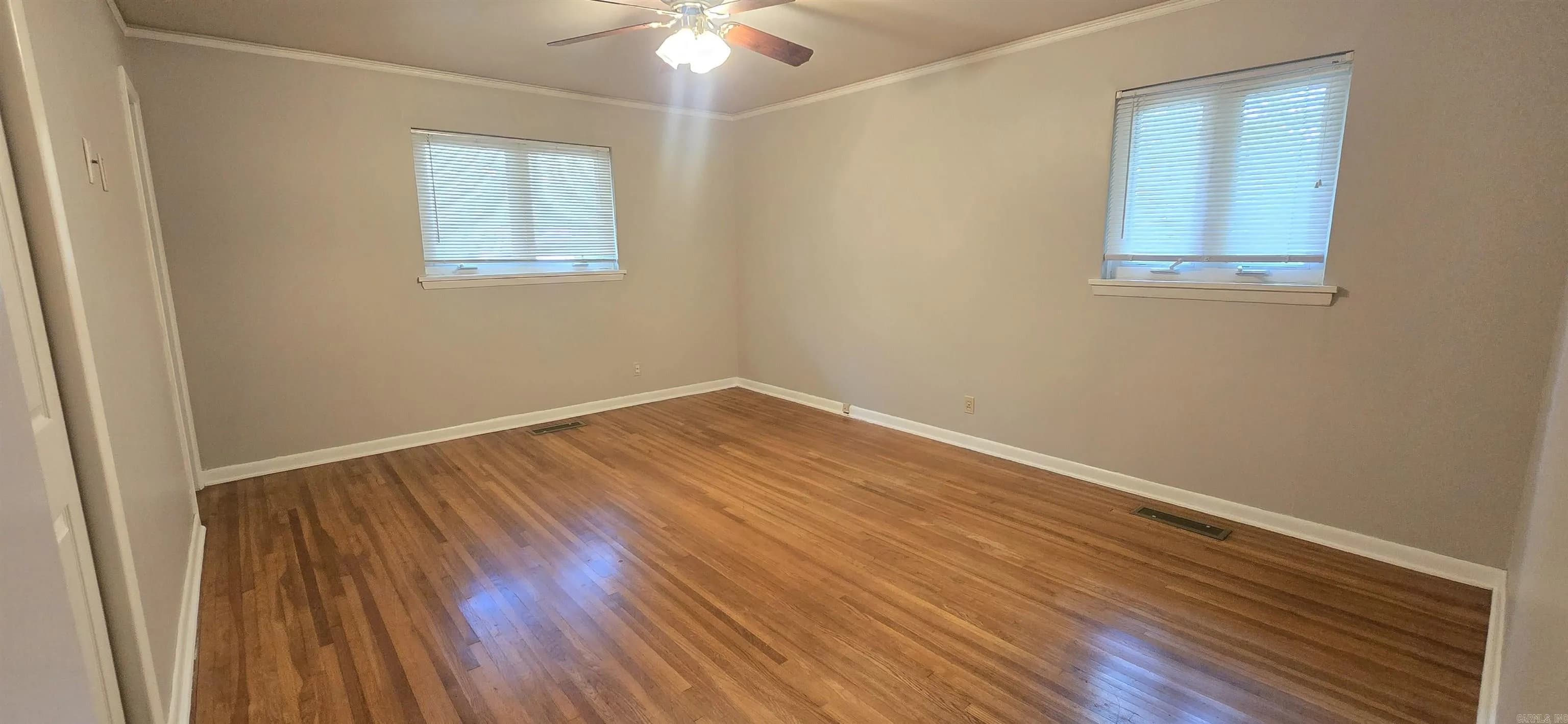 Property at 1700  Northwood - Image 9