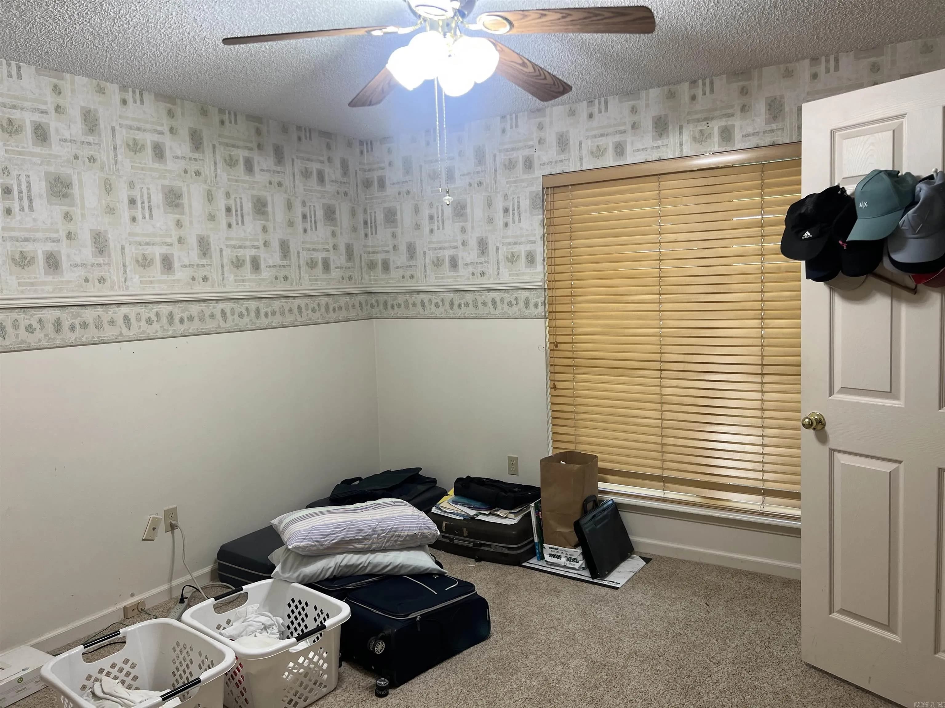 Property at 1208  Frontier lane - Image 15