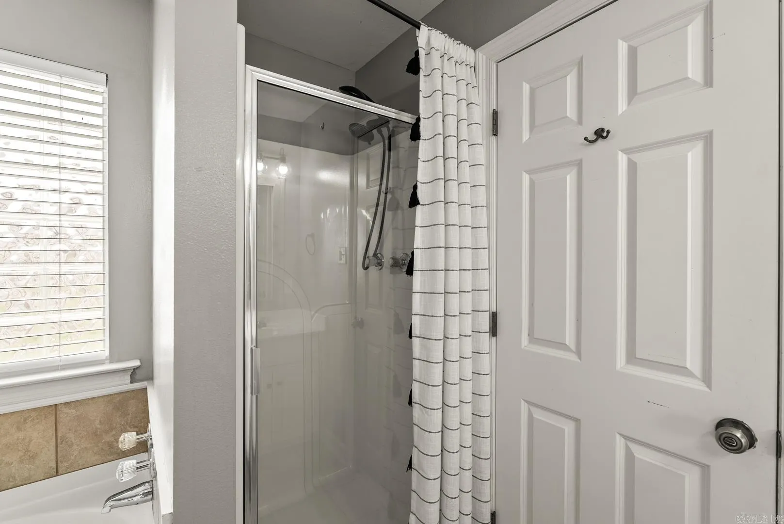 Property at 2340  Morning glory - Image 20