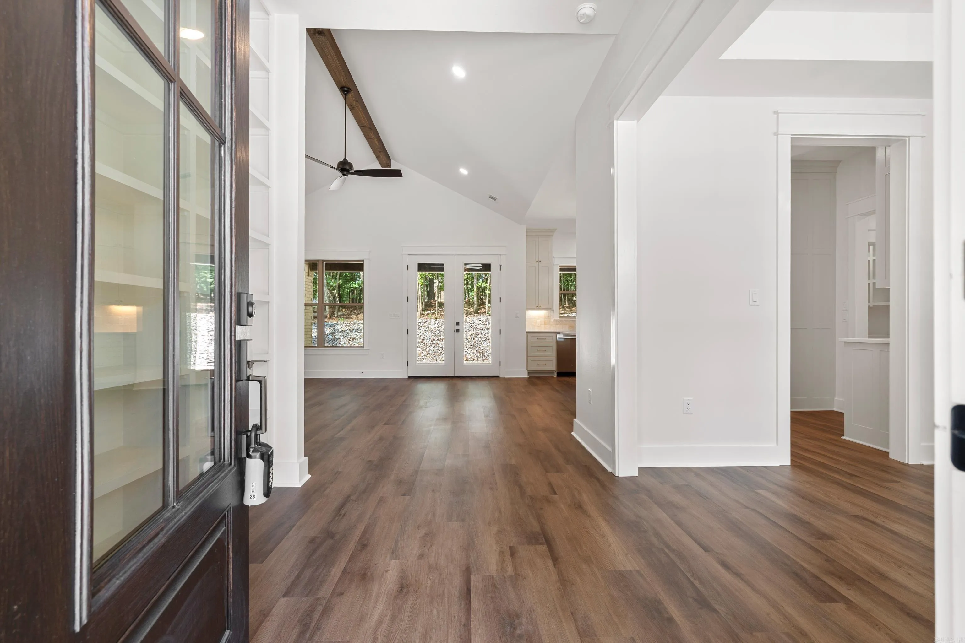 Property at 39  Panorama - Image 4