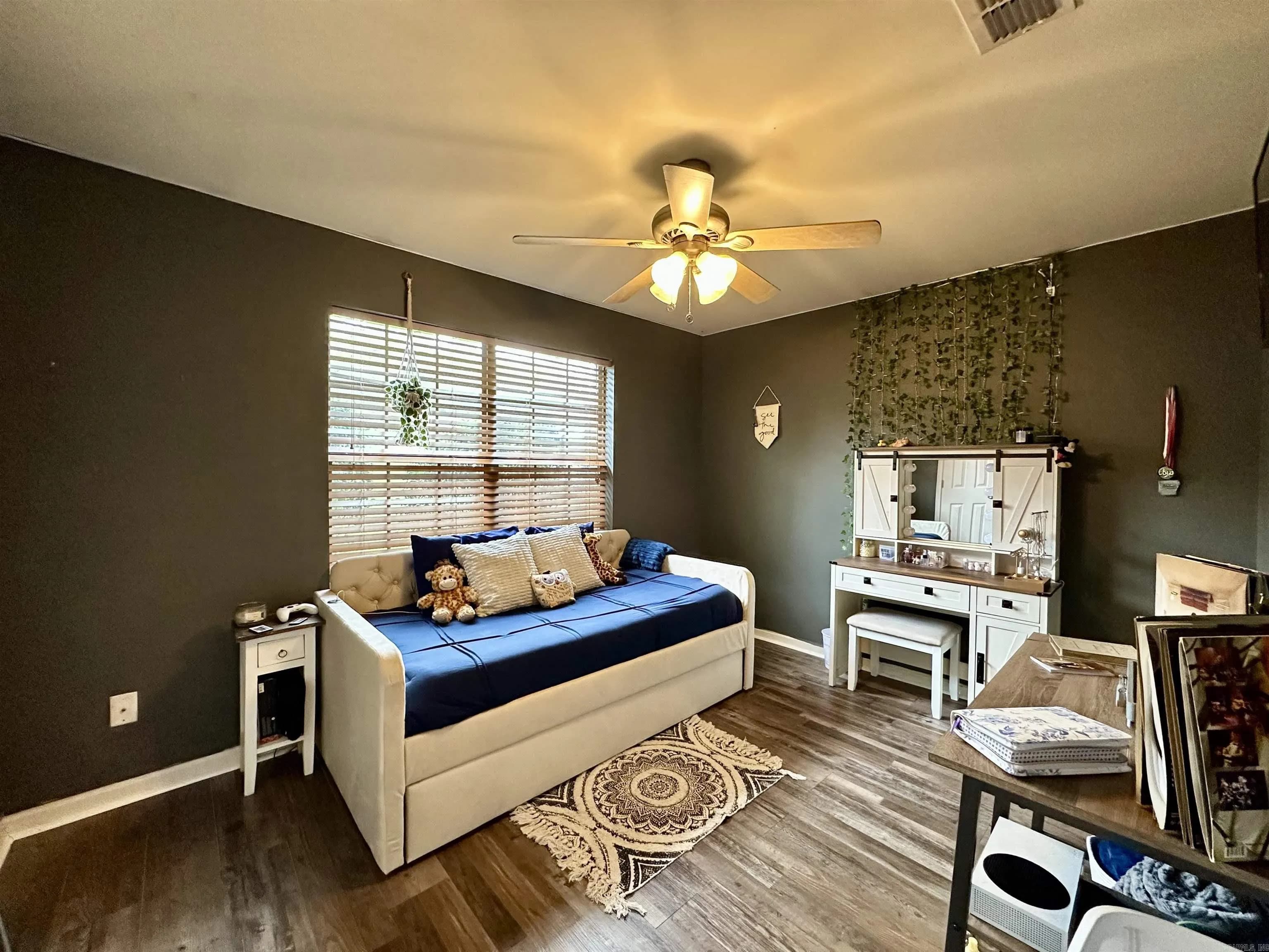 Property at 1041  Slatecreek way - Image 16
