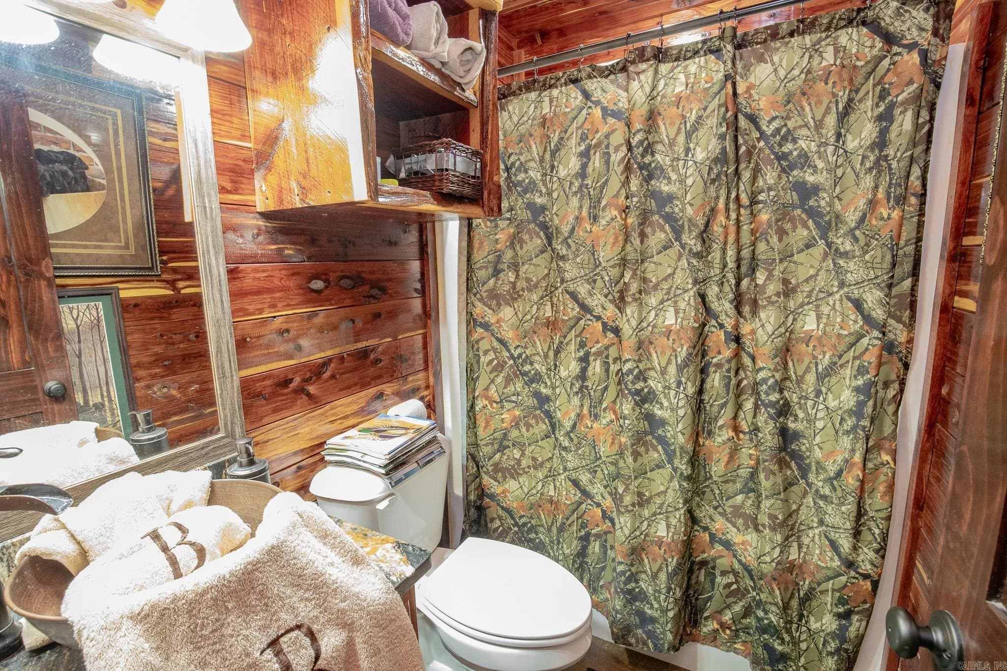 Property at 2095 S Evans - Image 20