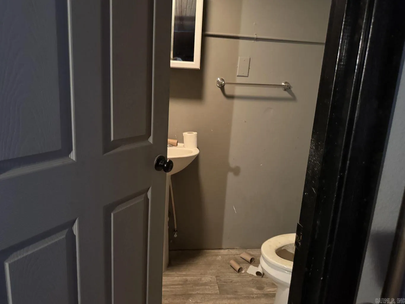 Property at 699  Ash flat - Image 7