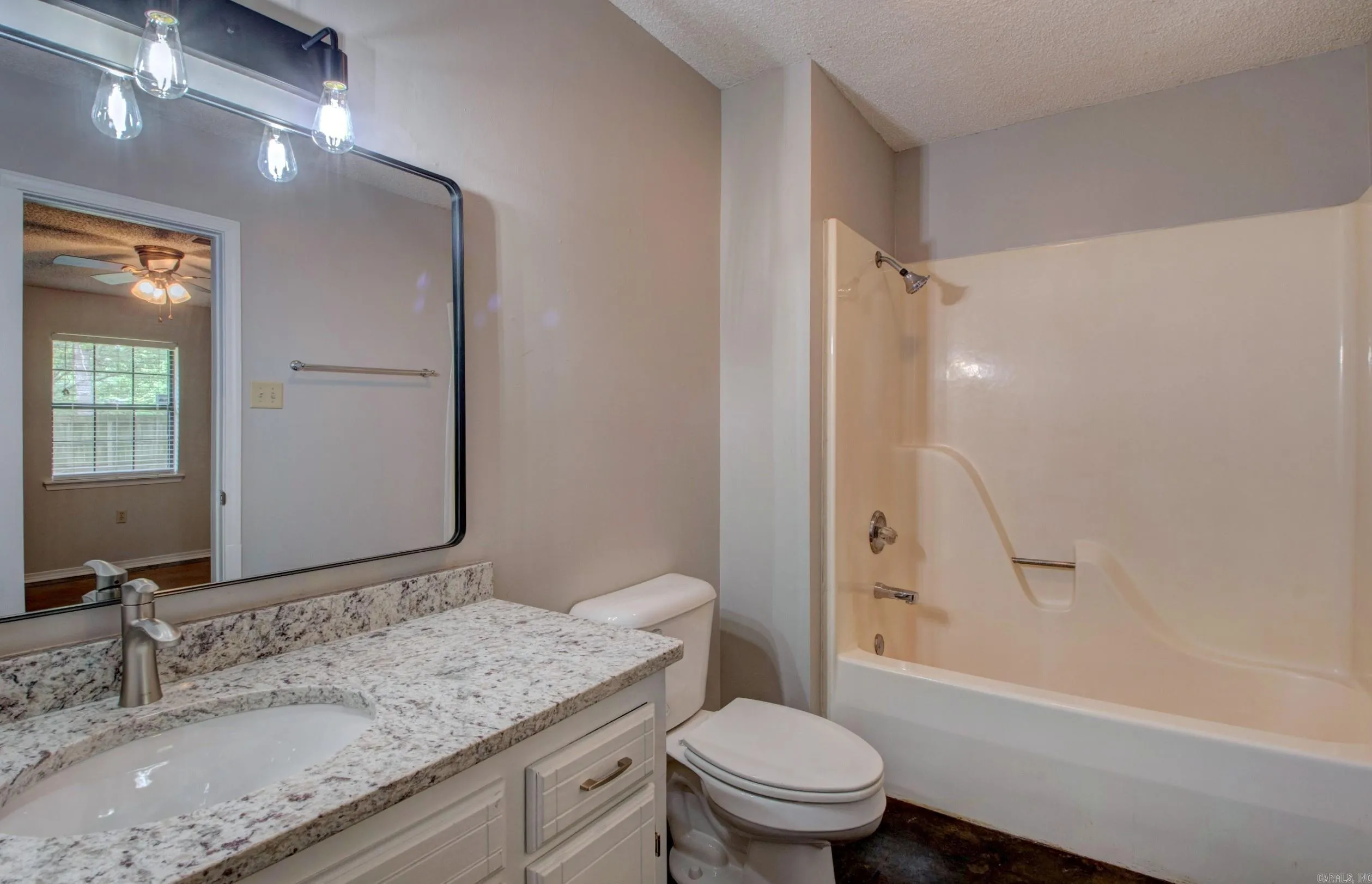Property at 2812  Bruce - Image 42