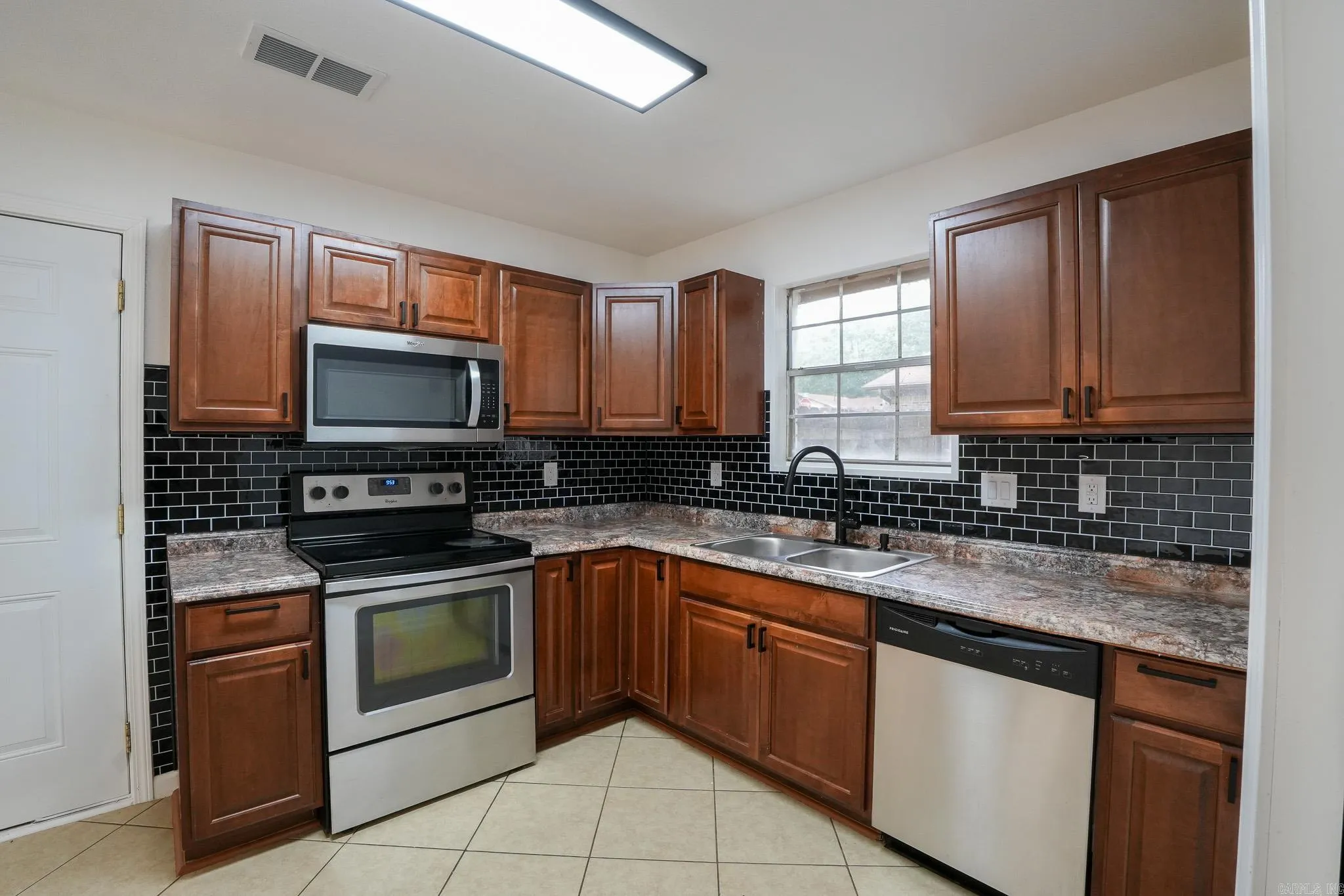 Property at 3516  Vicki - Image 6