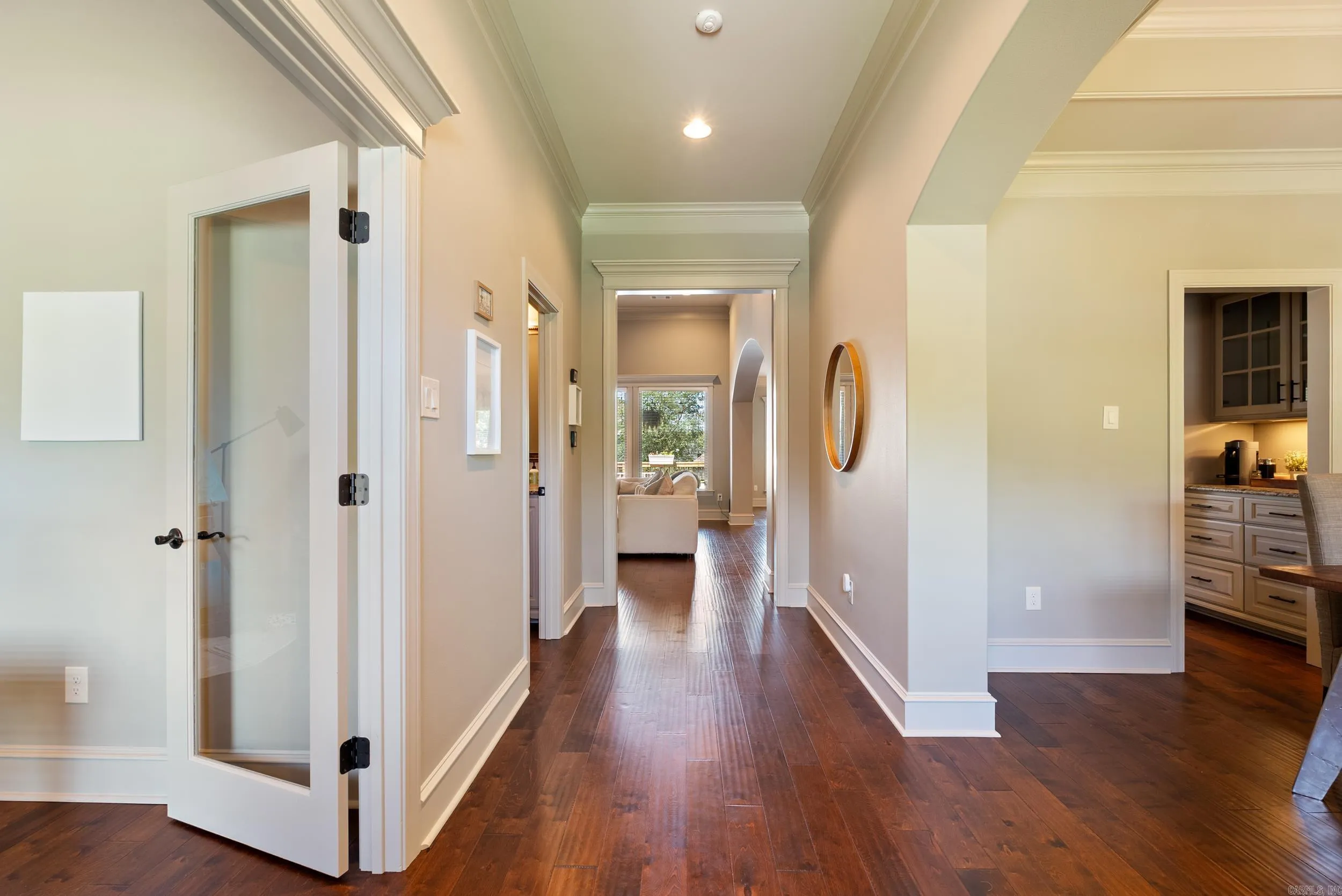 Property at 43  Tournay - Image 6