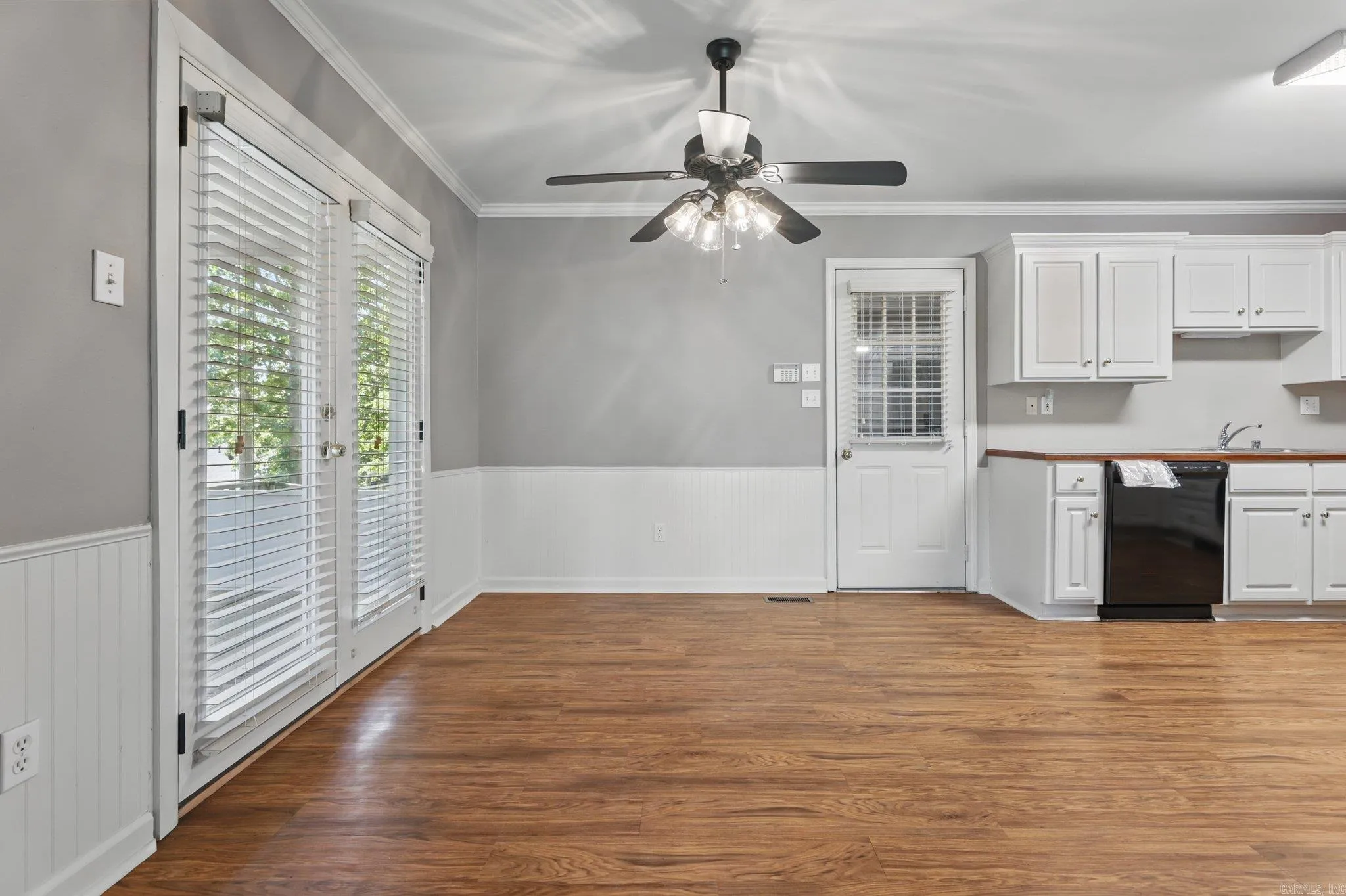Property at 19  Golden oaks - Image 9