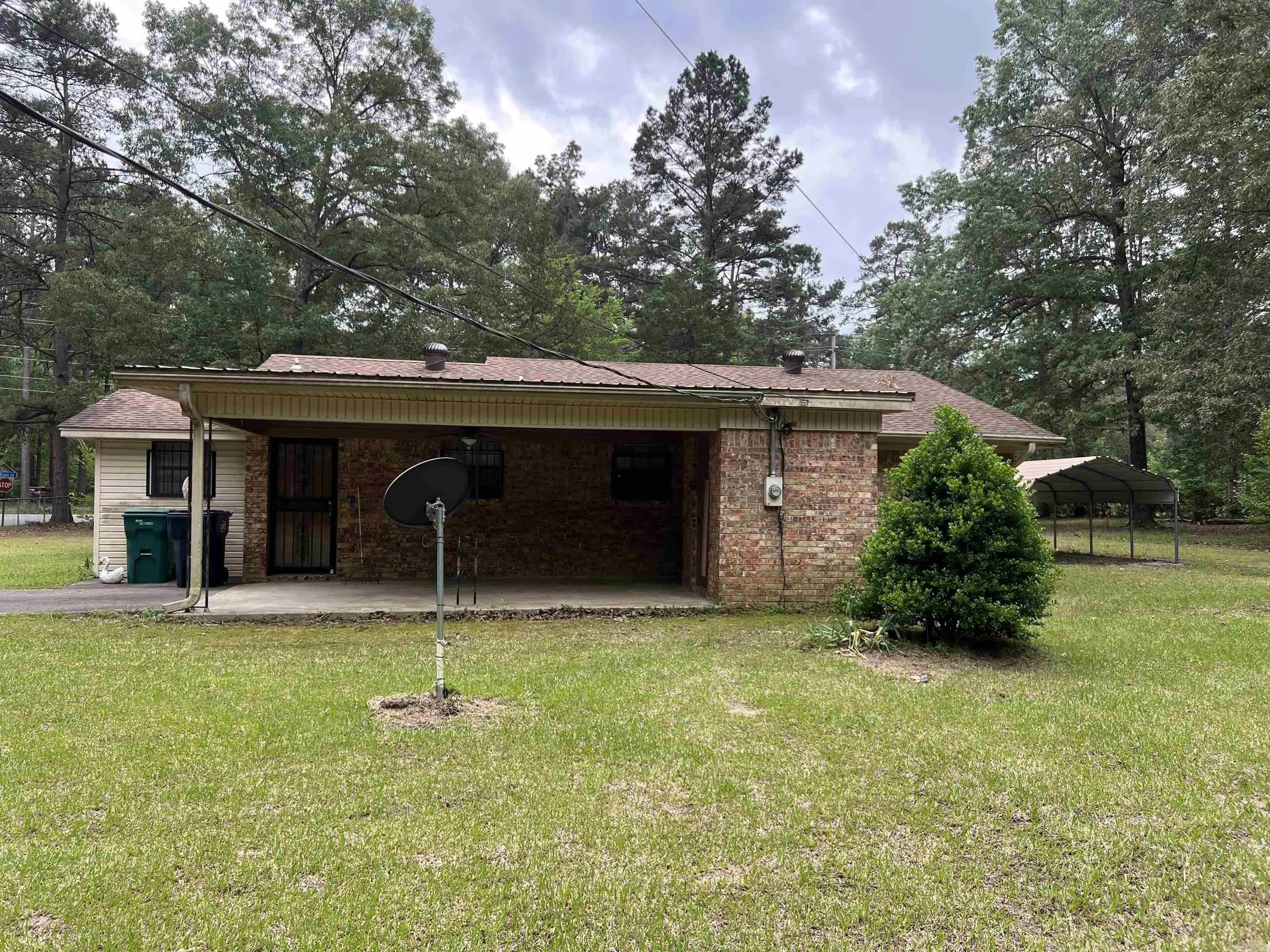 Property at 1701  Dixon - Image 8