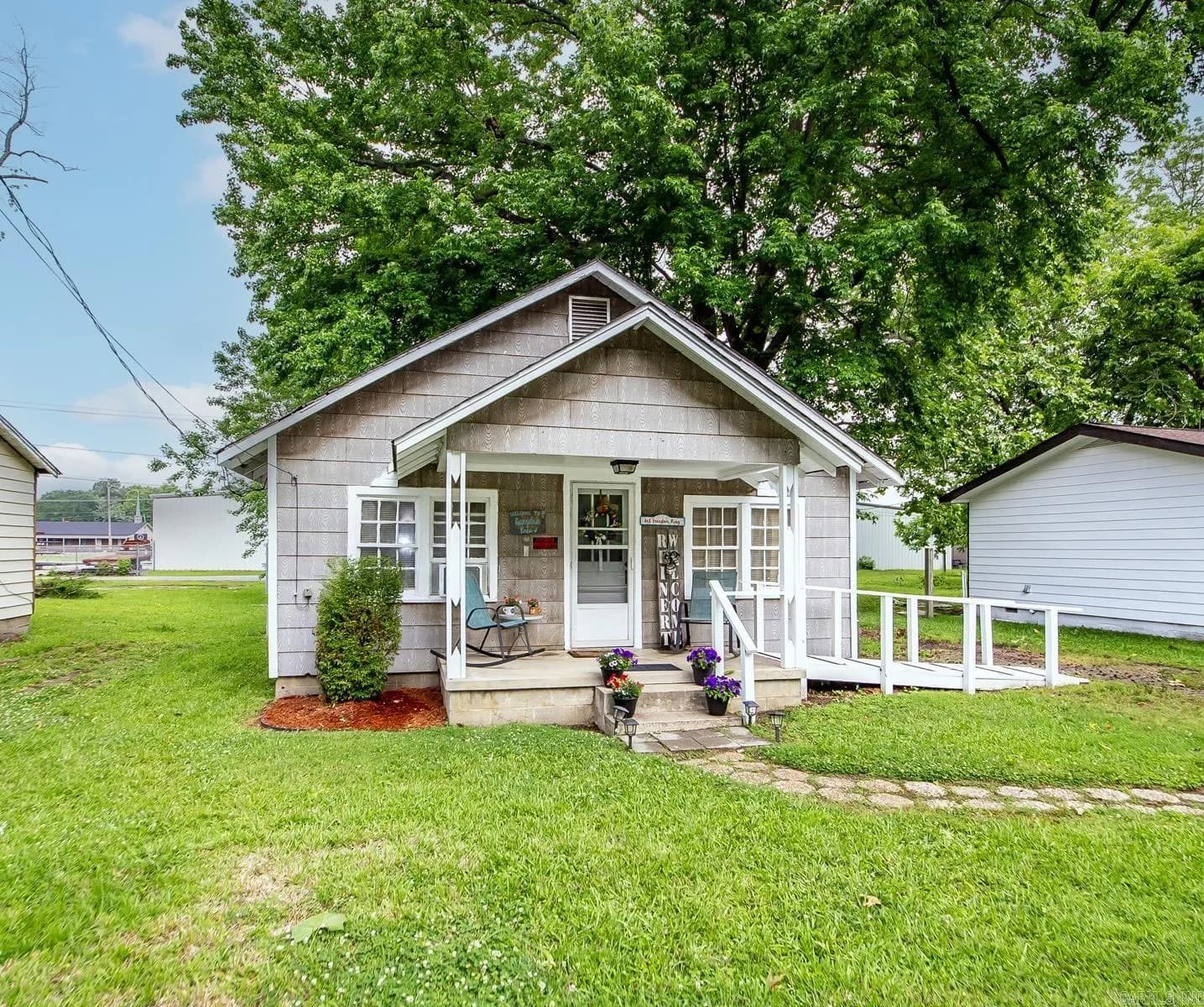 Property at 206 S Grant st - Image 1