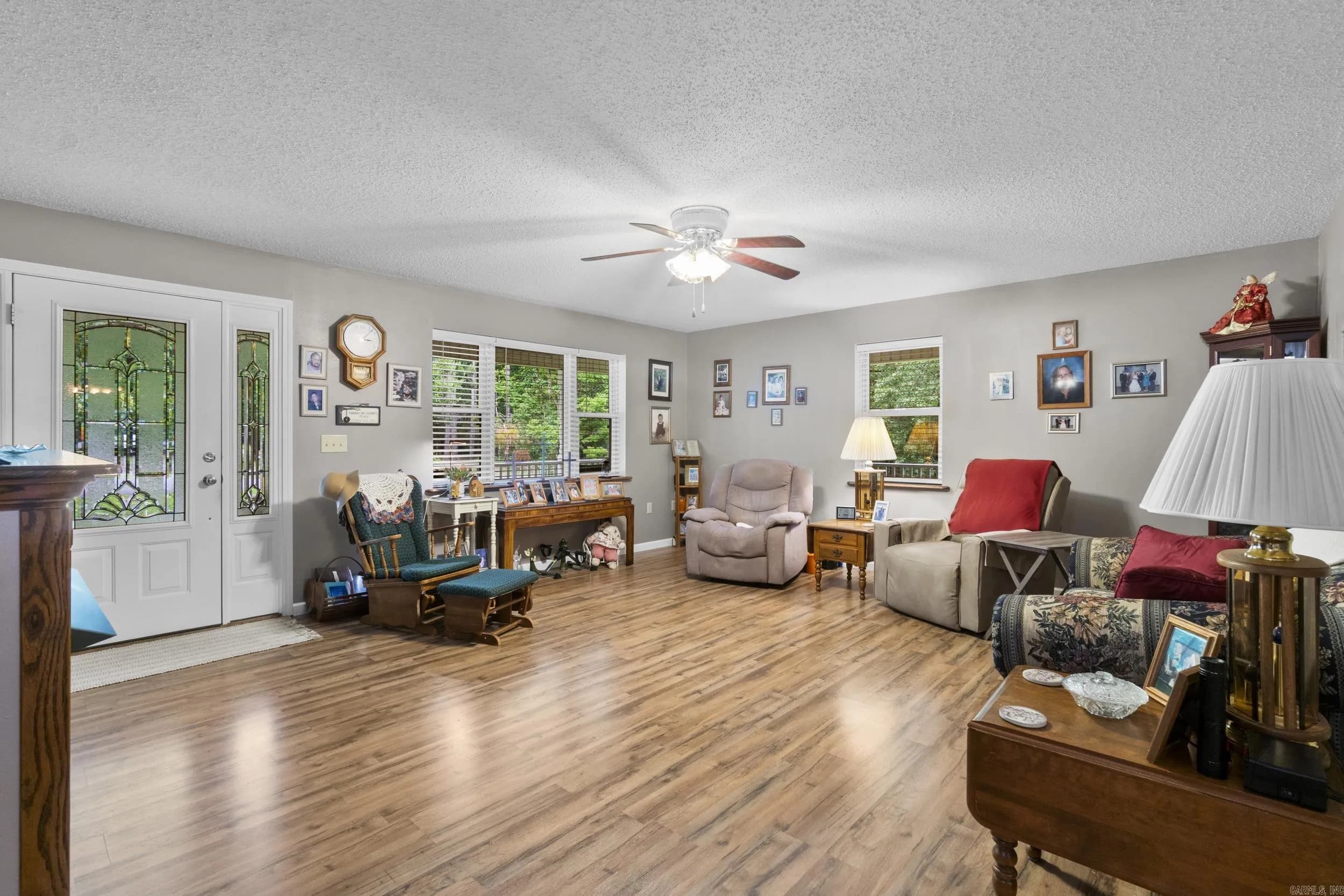 Property at 354  Crestwood dr - Image 9