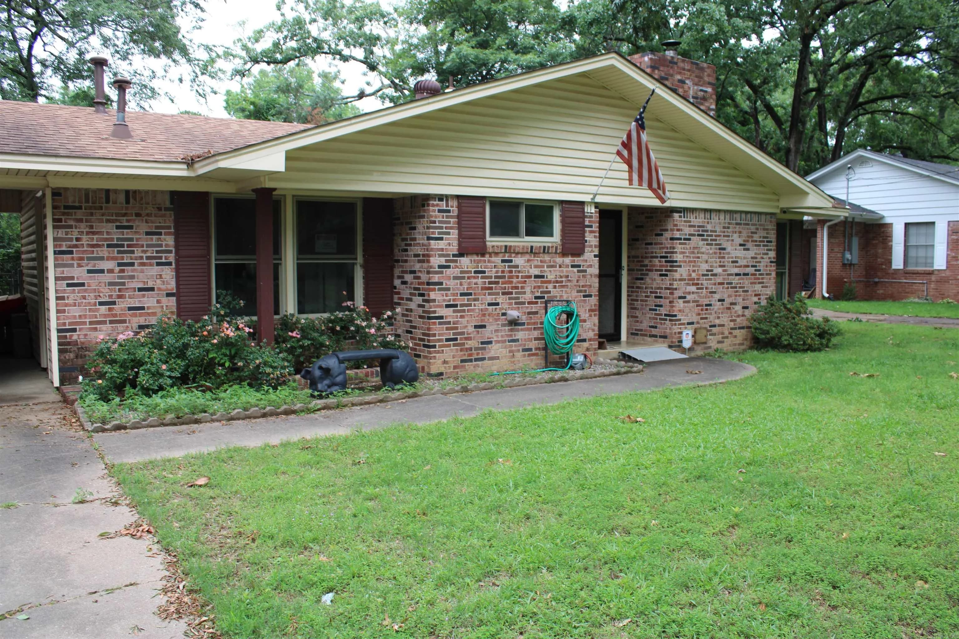 Property at 11  Timothy - Image 2