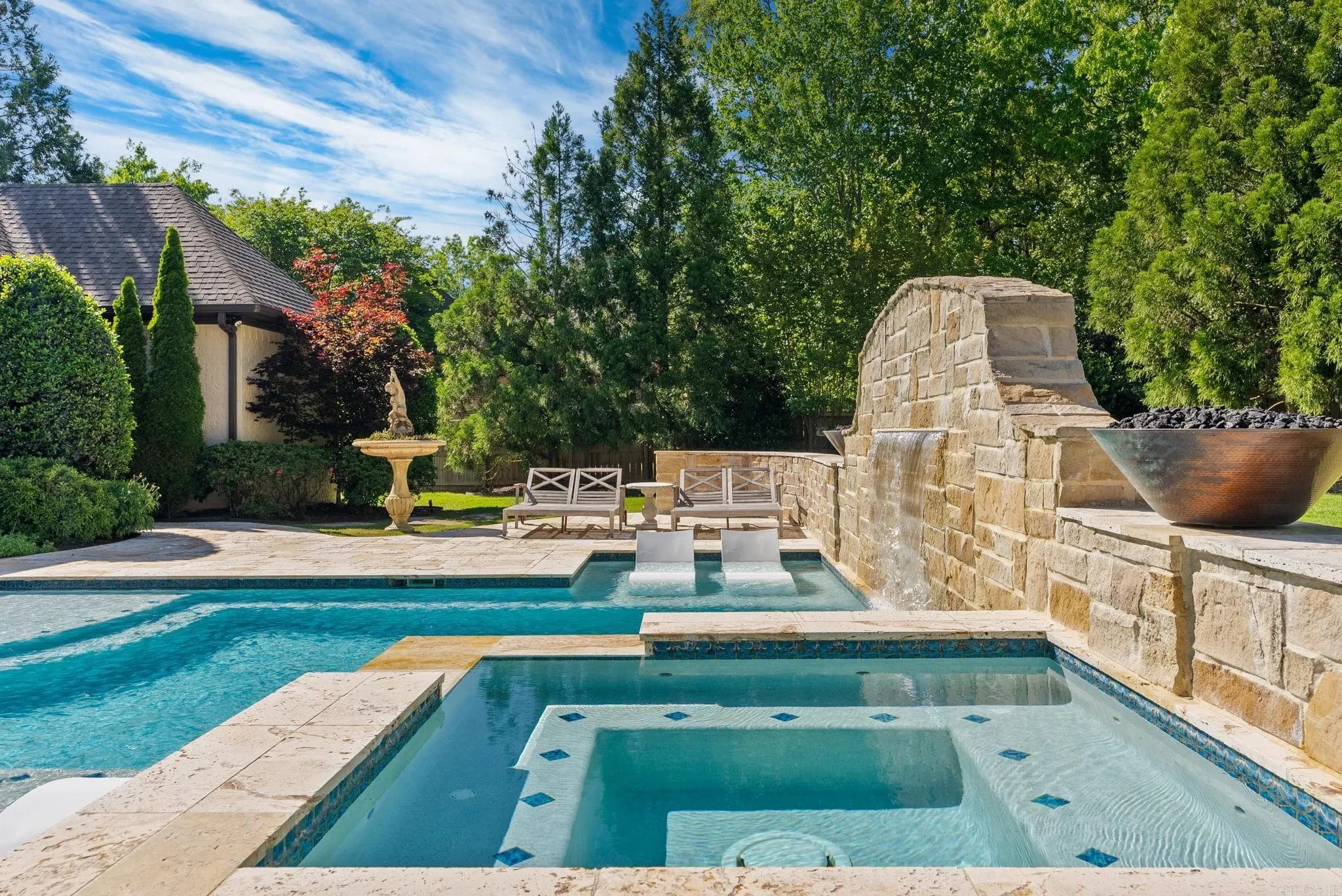 Property at 64  Sologne - Image 17