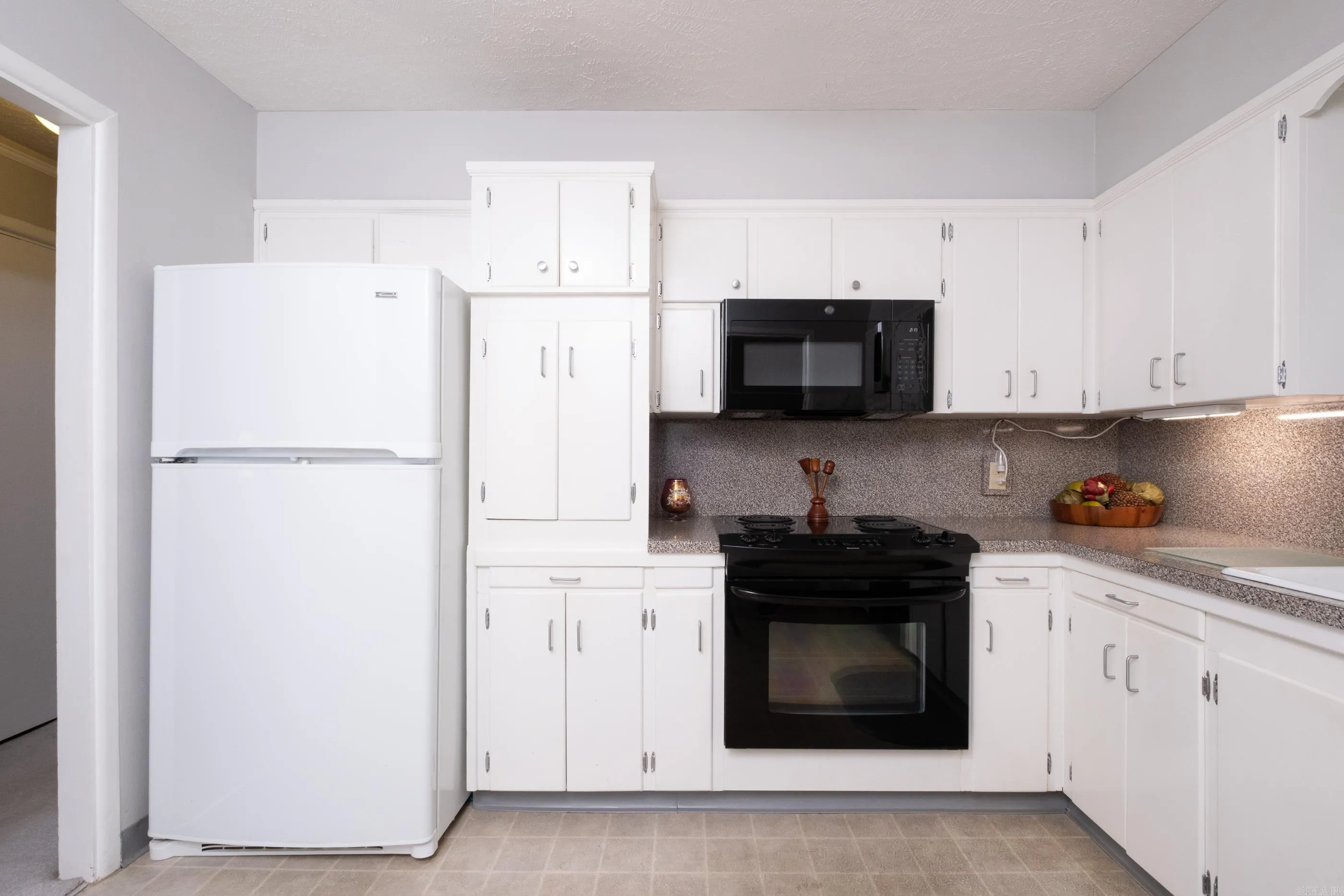 Property at 25  Barbara - Image 10