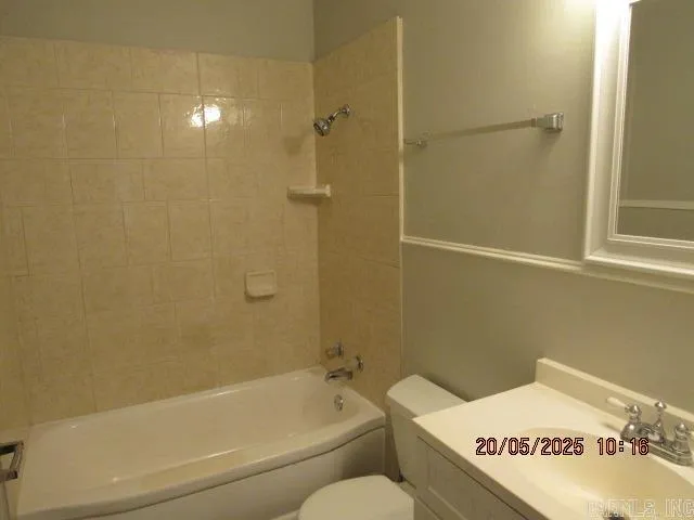 Property at 2021  Jefferson street - Image 9