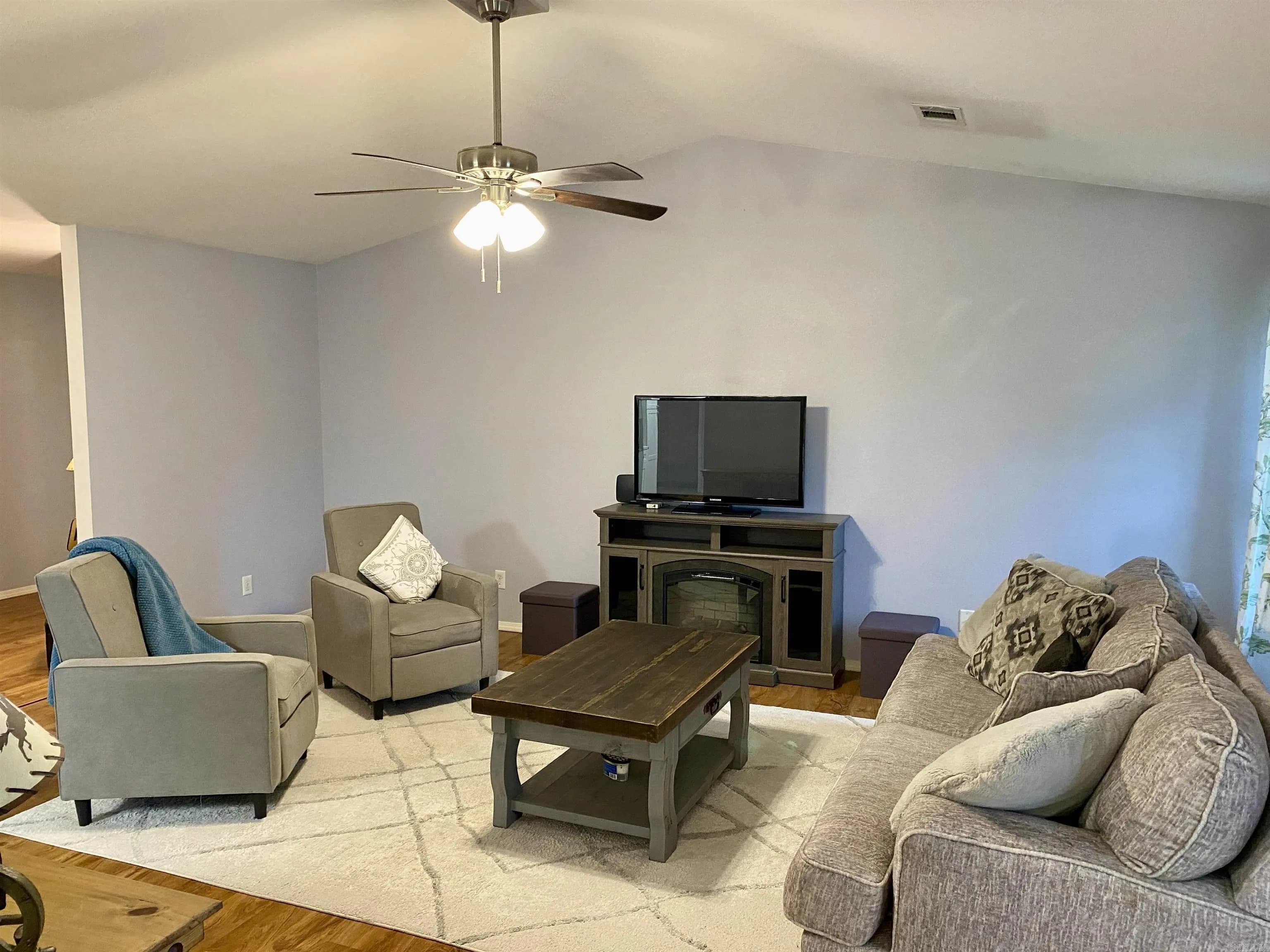 Property at 192  Shady grove - Image 22