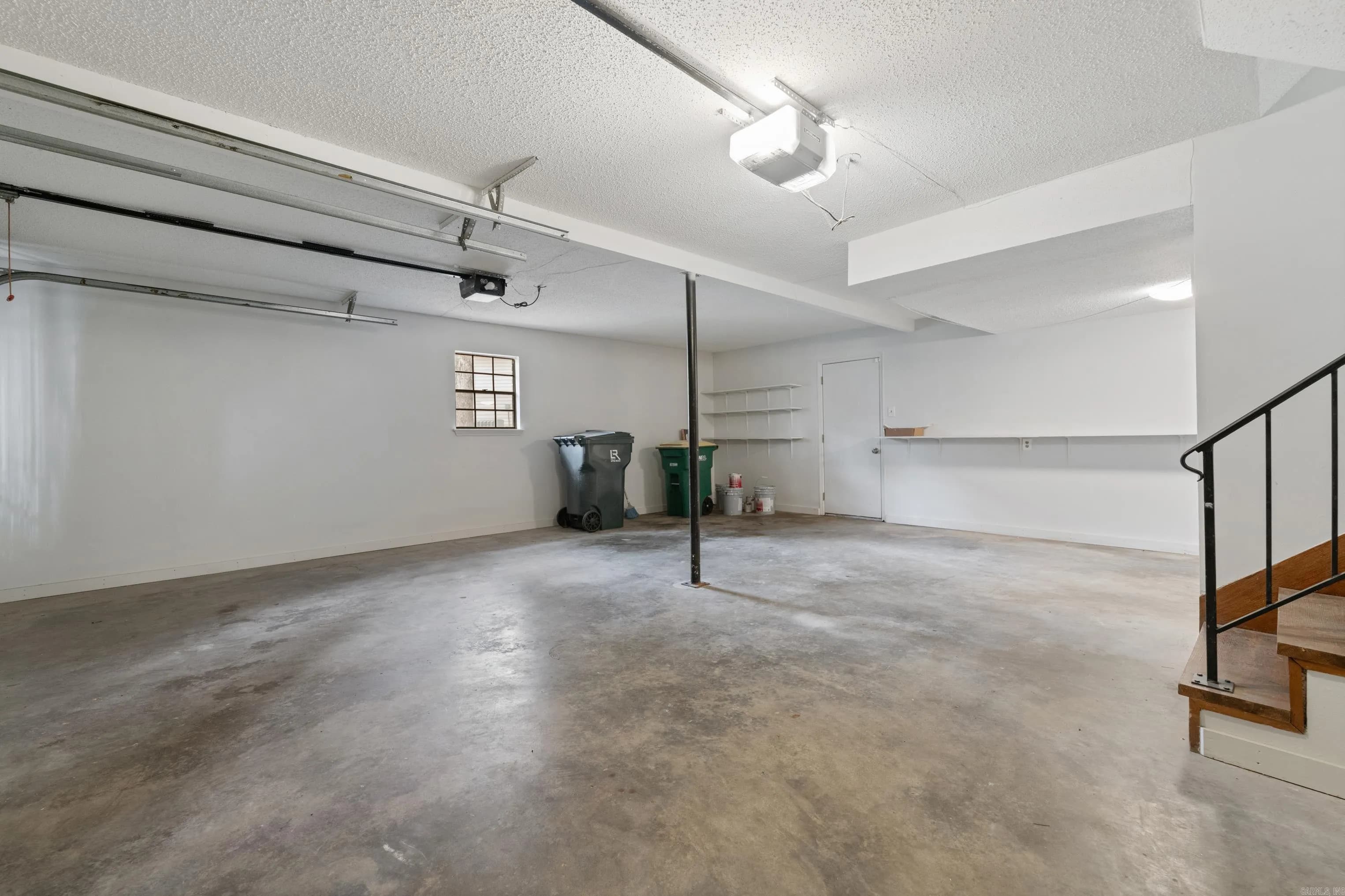 Property at 9115  Leatrice - Image 25