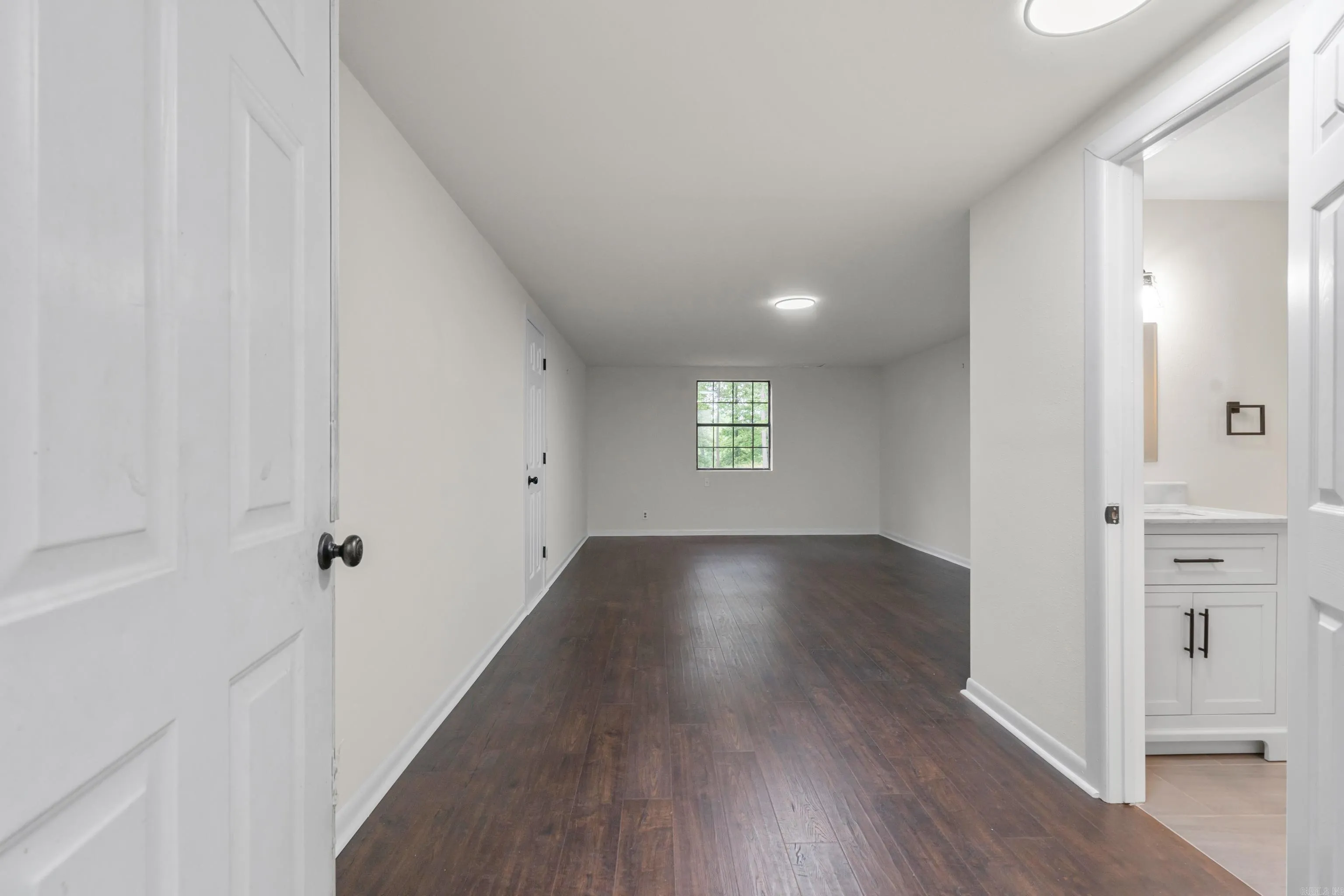 Property at 110  Grand ridge - Image 28