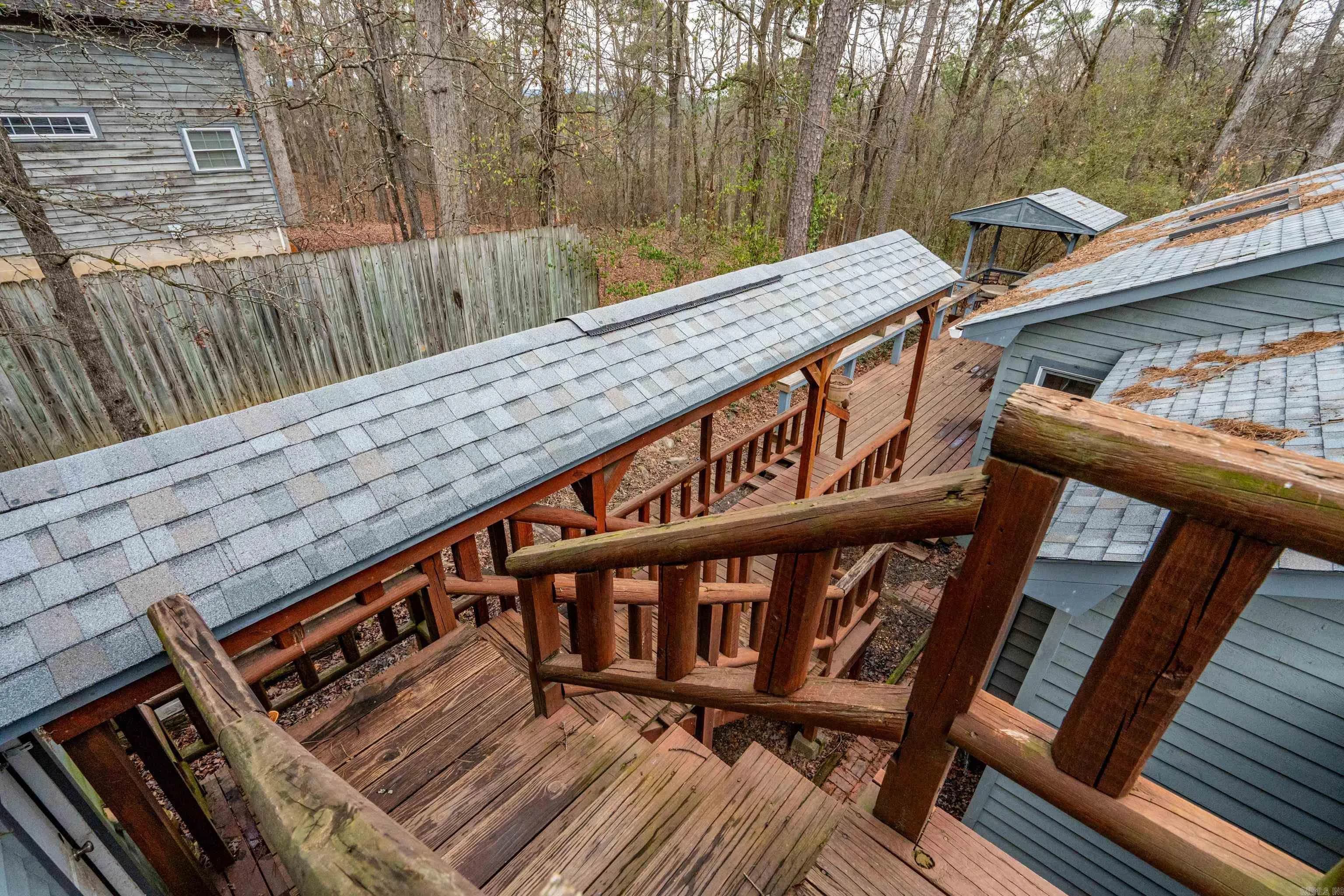 Property at 110  Grand ridge - Image 38