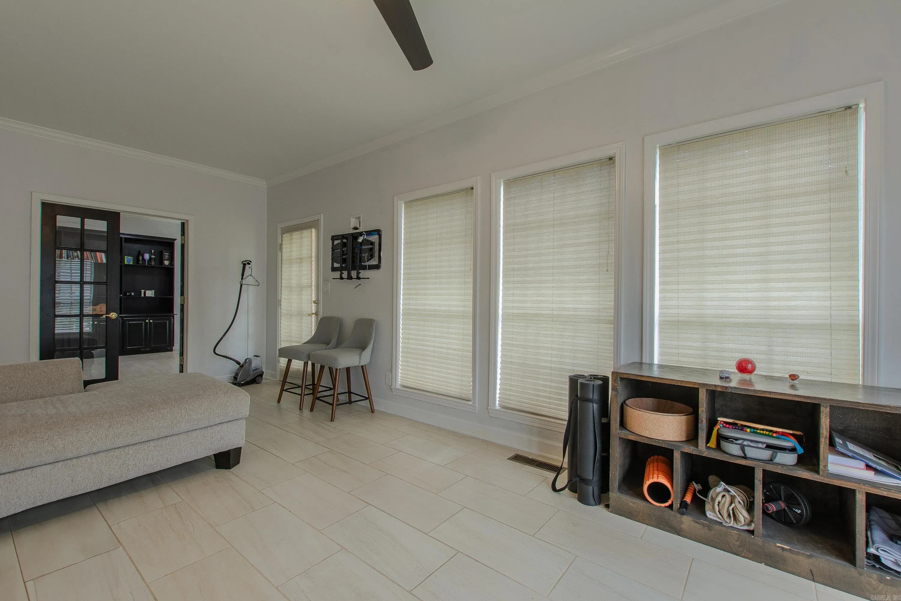 Property at 10  Silverwood court - Image 29