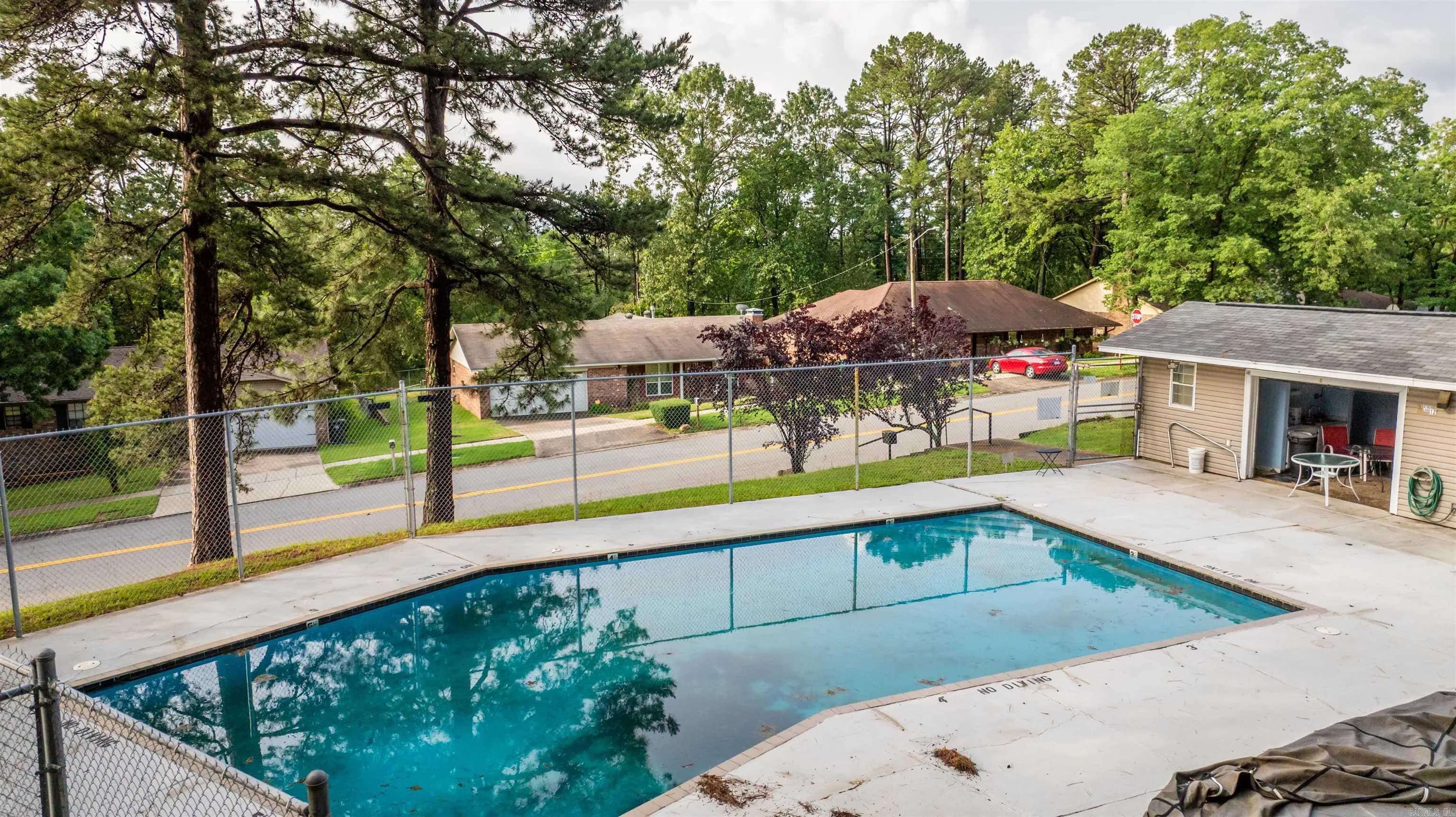 Property at 2102  Peach tree - Image 37