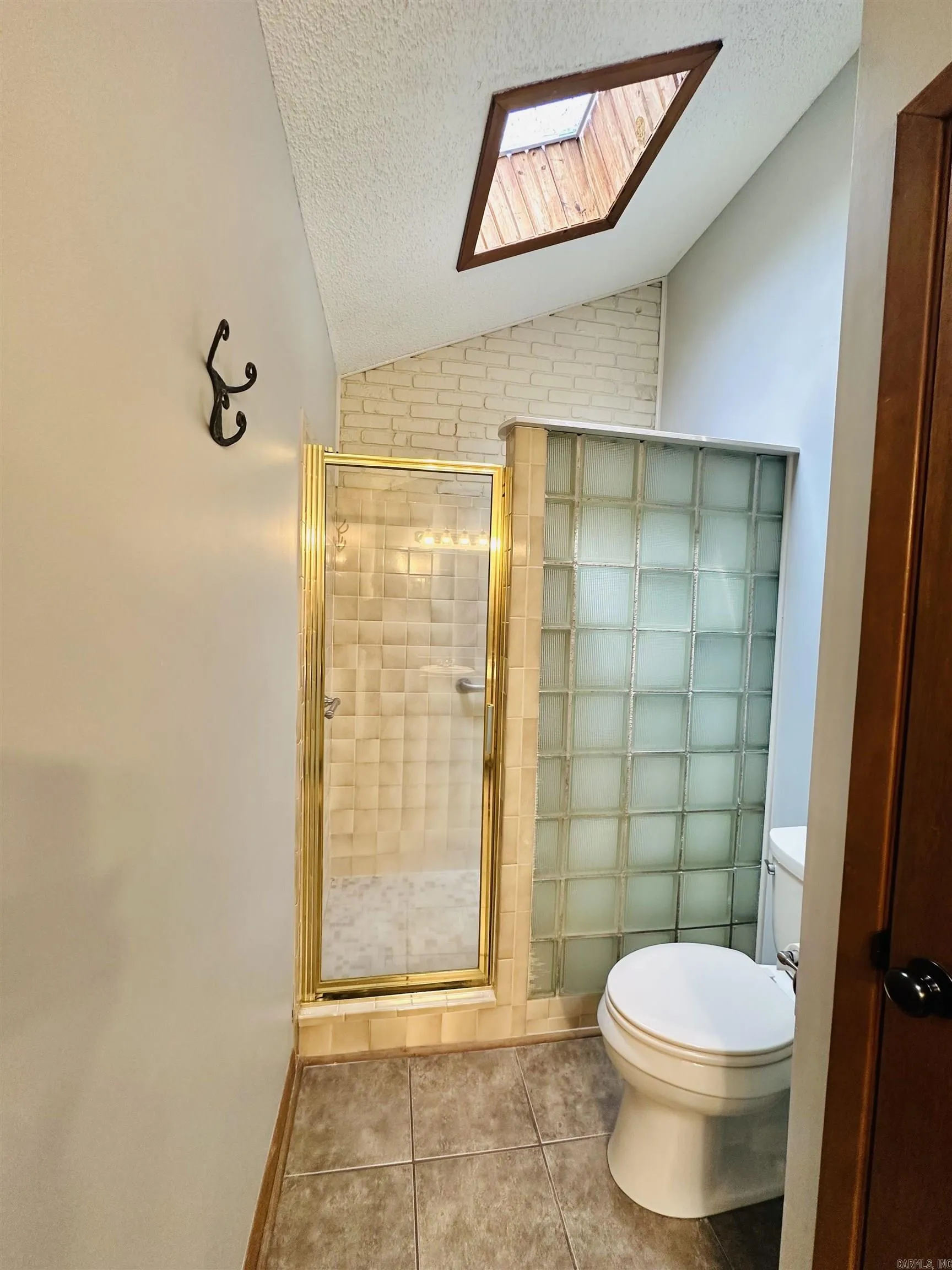 Property at 2705 B  Greenbriar - Image 25