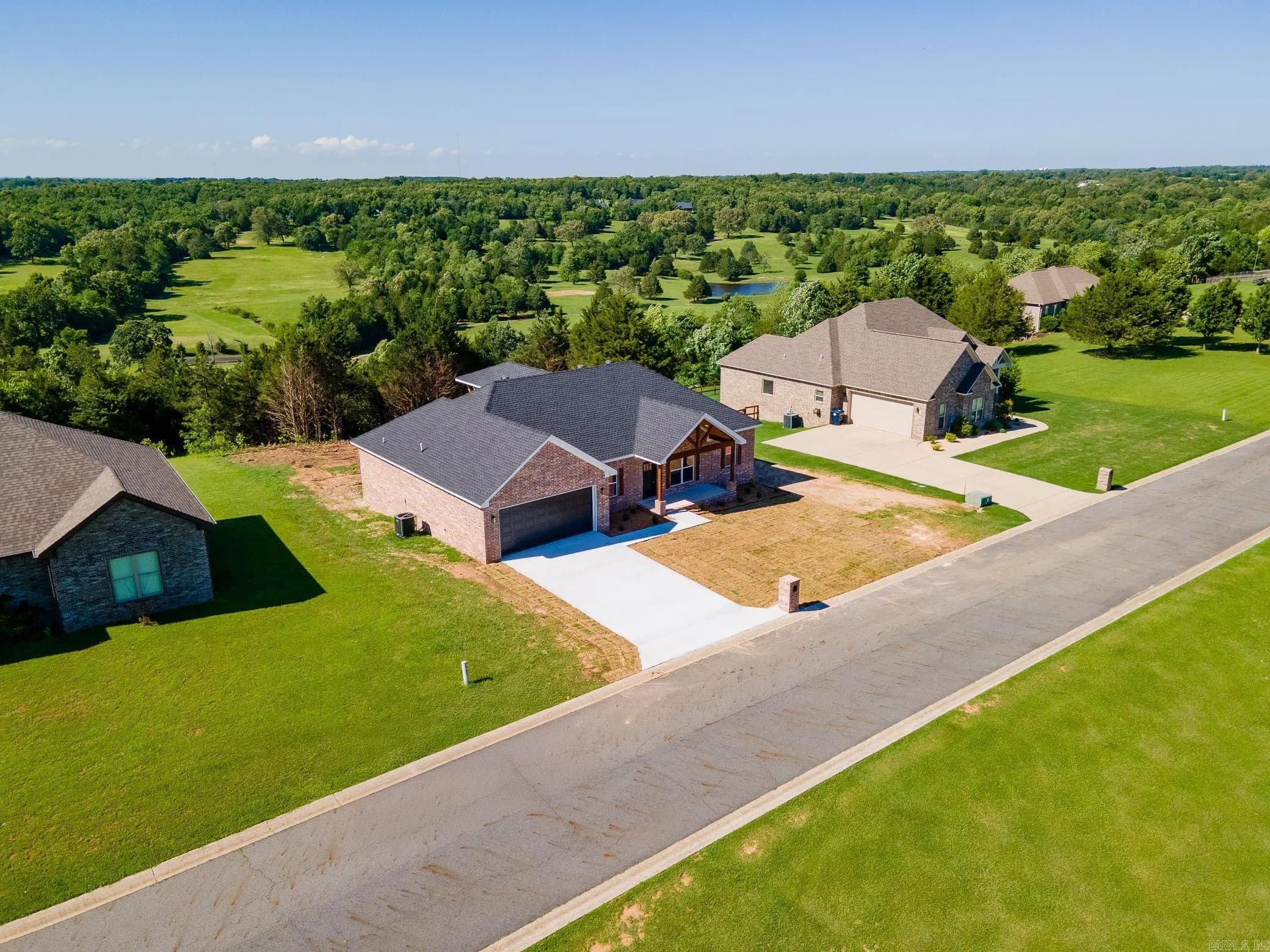 Property at 27  Persimmon ridge - Image 6