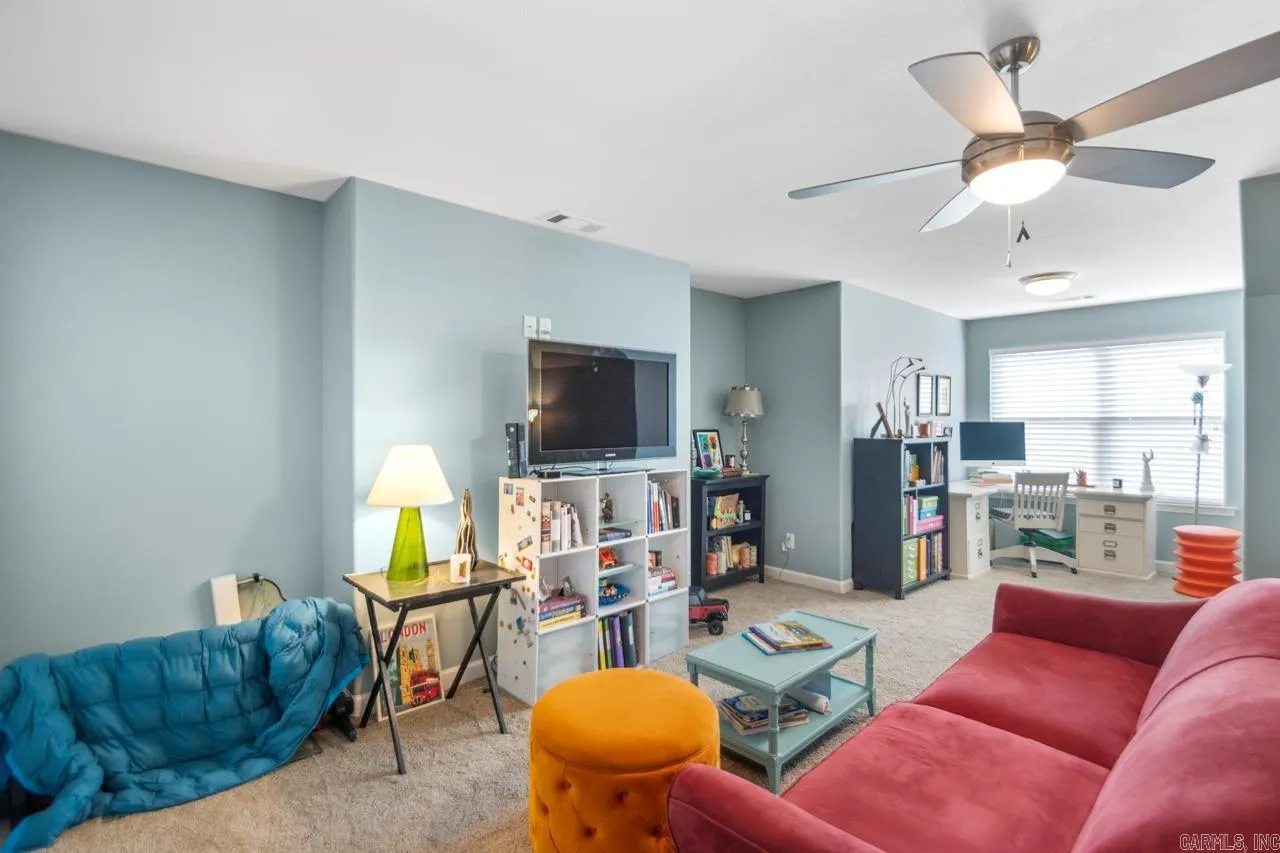 Property at 9021  Naples - Image 33