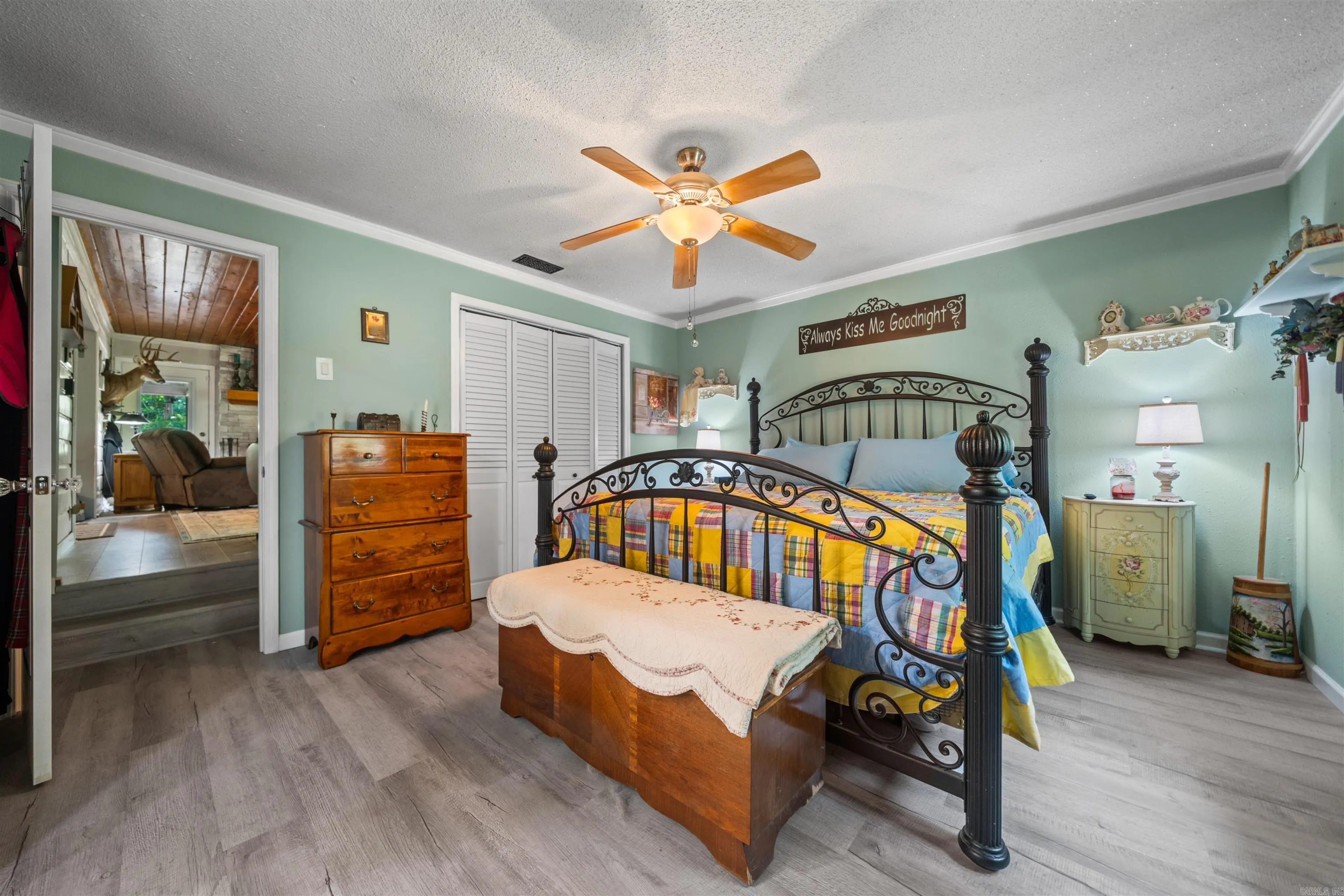 Property at 209  Squaw valley - Image 15