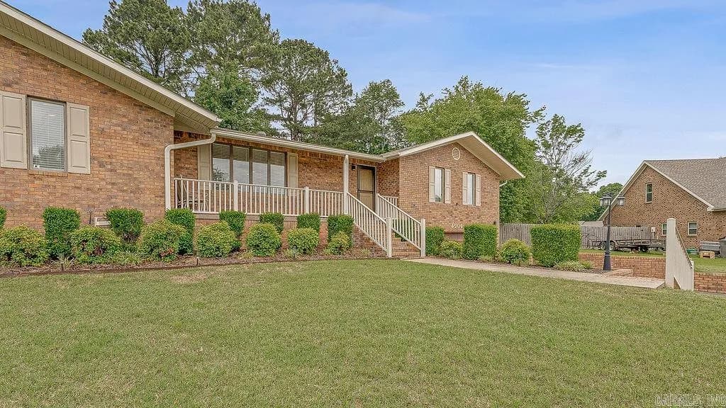 Property at 4506  Jackie - Image 2