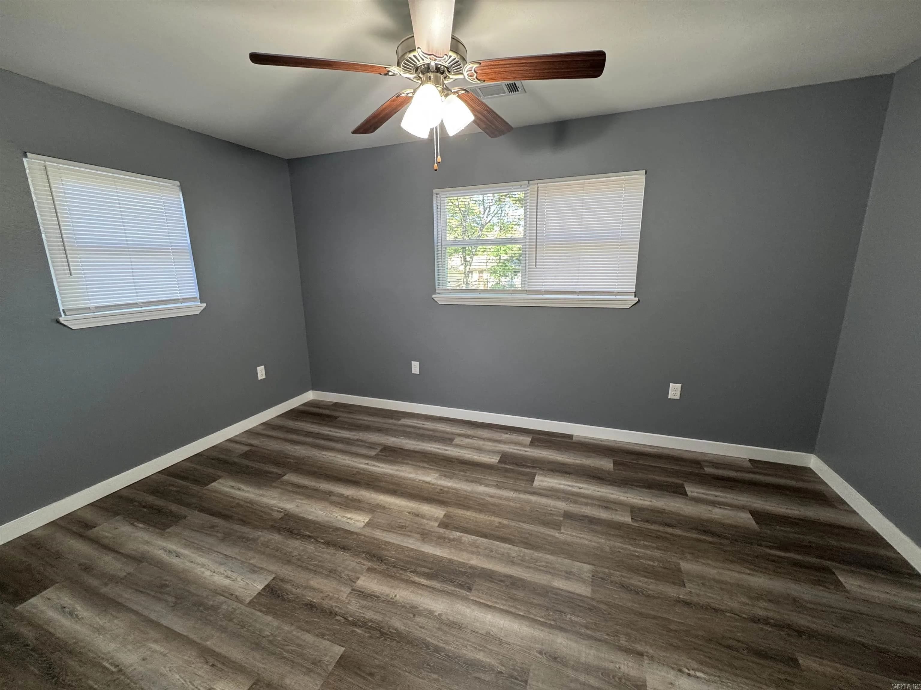 Property at 2314  Woodland bluff - Image 18