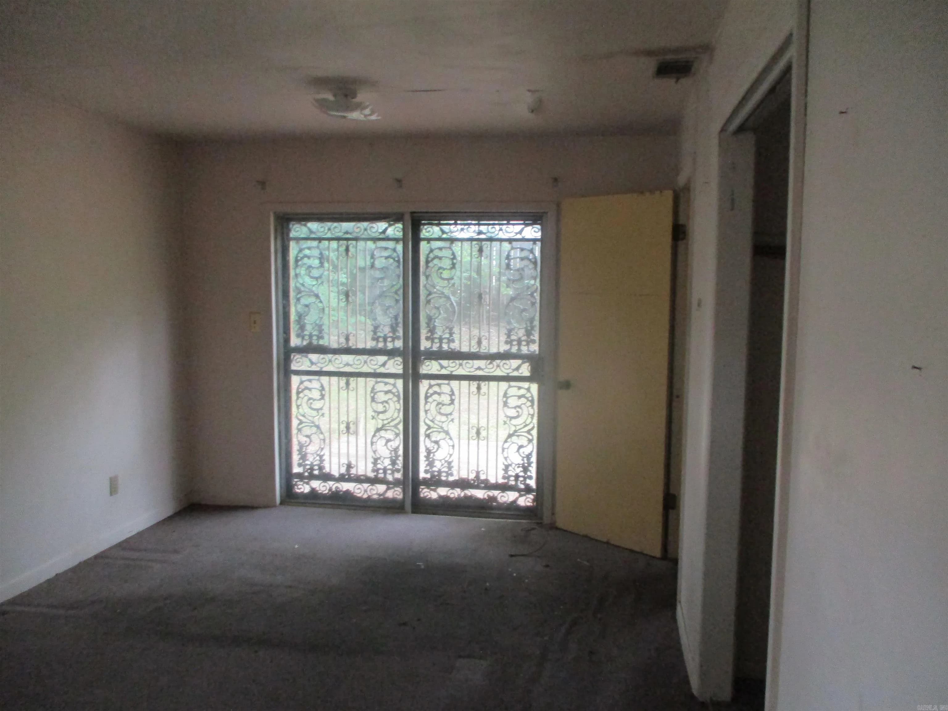 Property at 1407 E 38th - Image 21