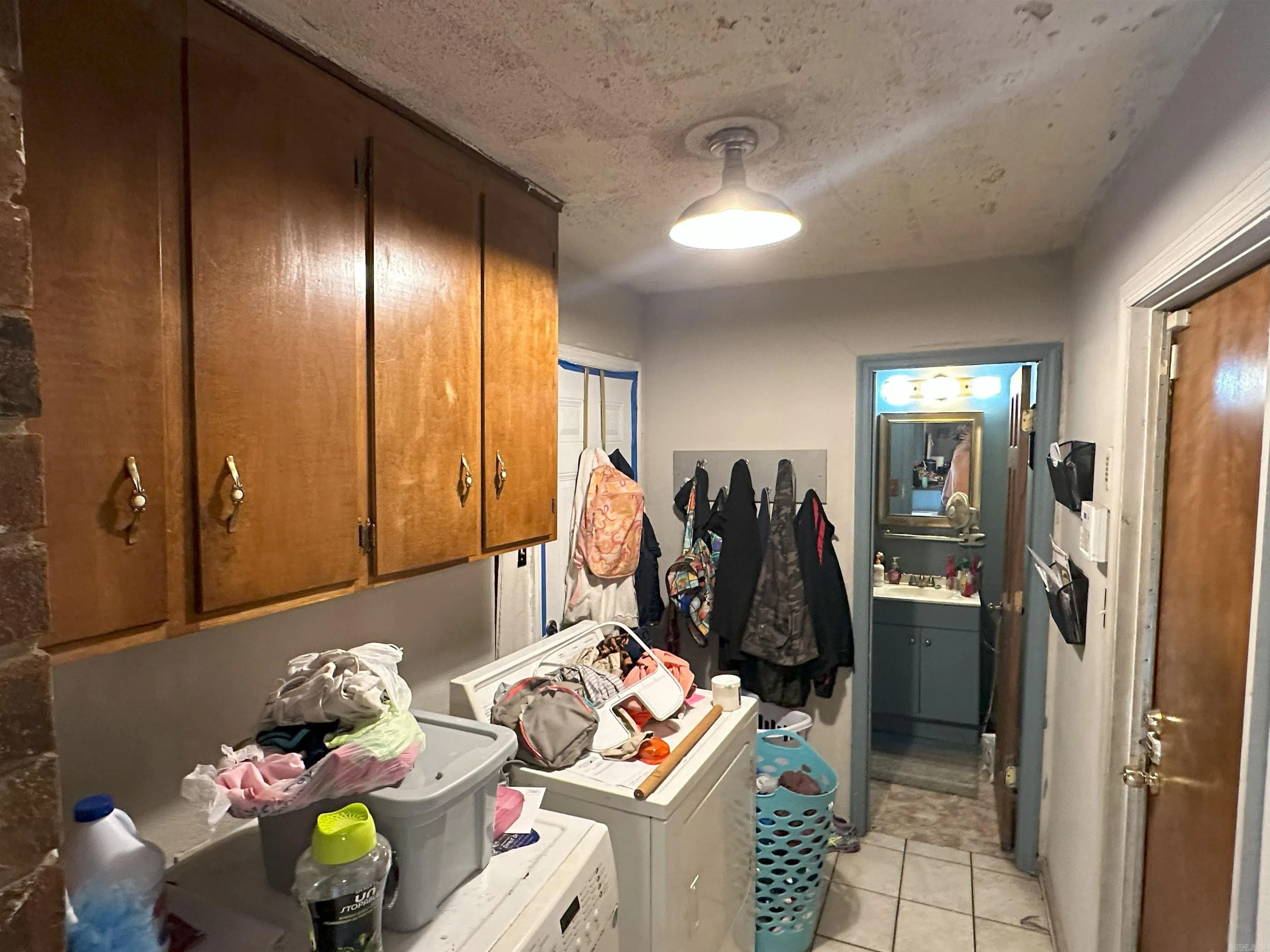 Property at 6625  Chateau - Image 7