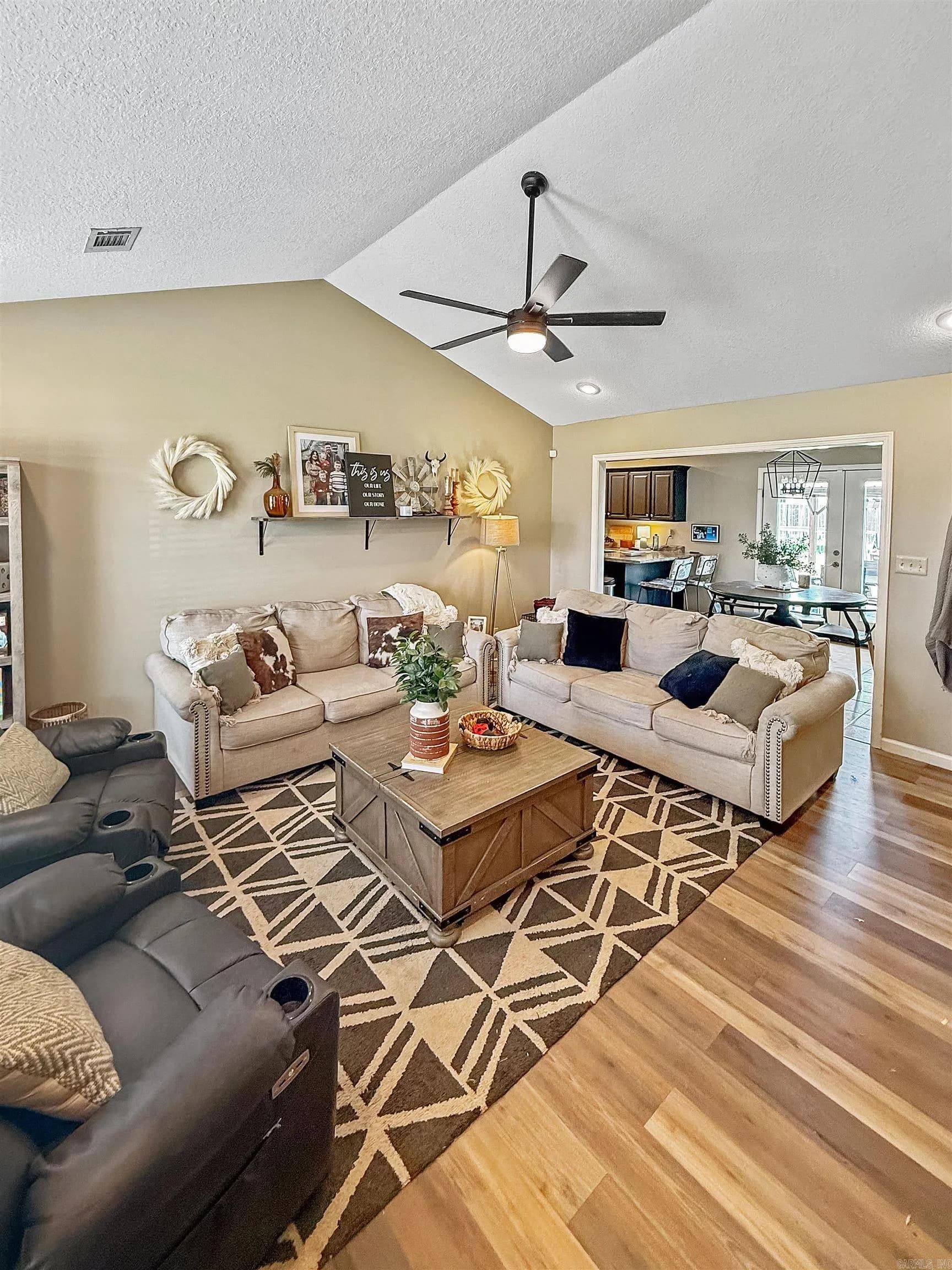Property at 5507  Cordova ln - Image 2