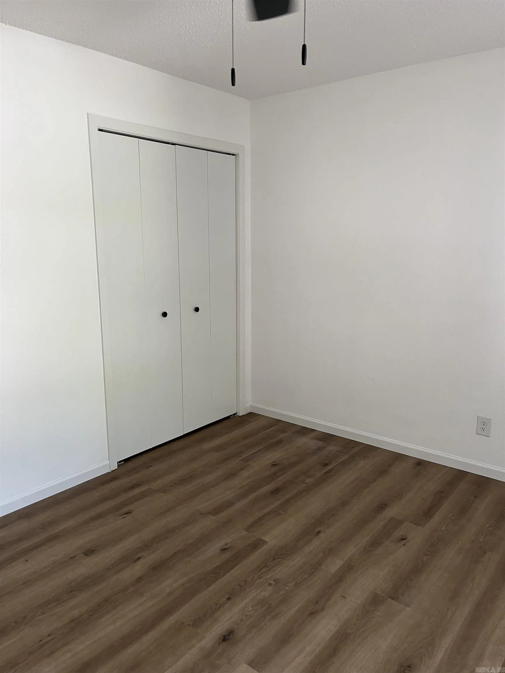 Property at 119  Marigold - Image 20