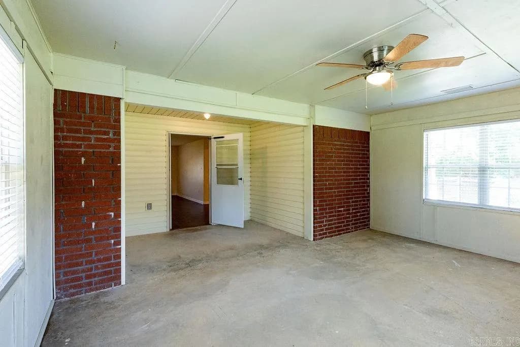 Property at 27  Hawk - Image 22